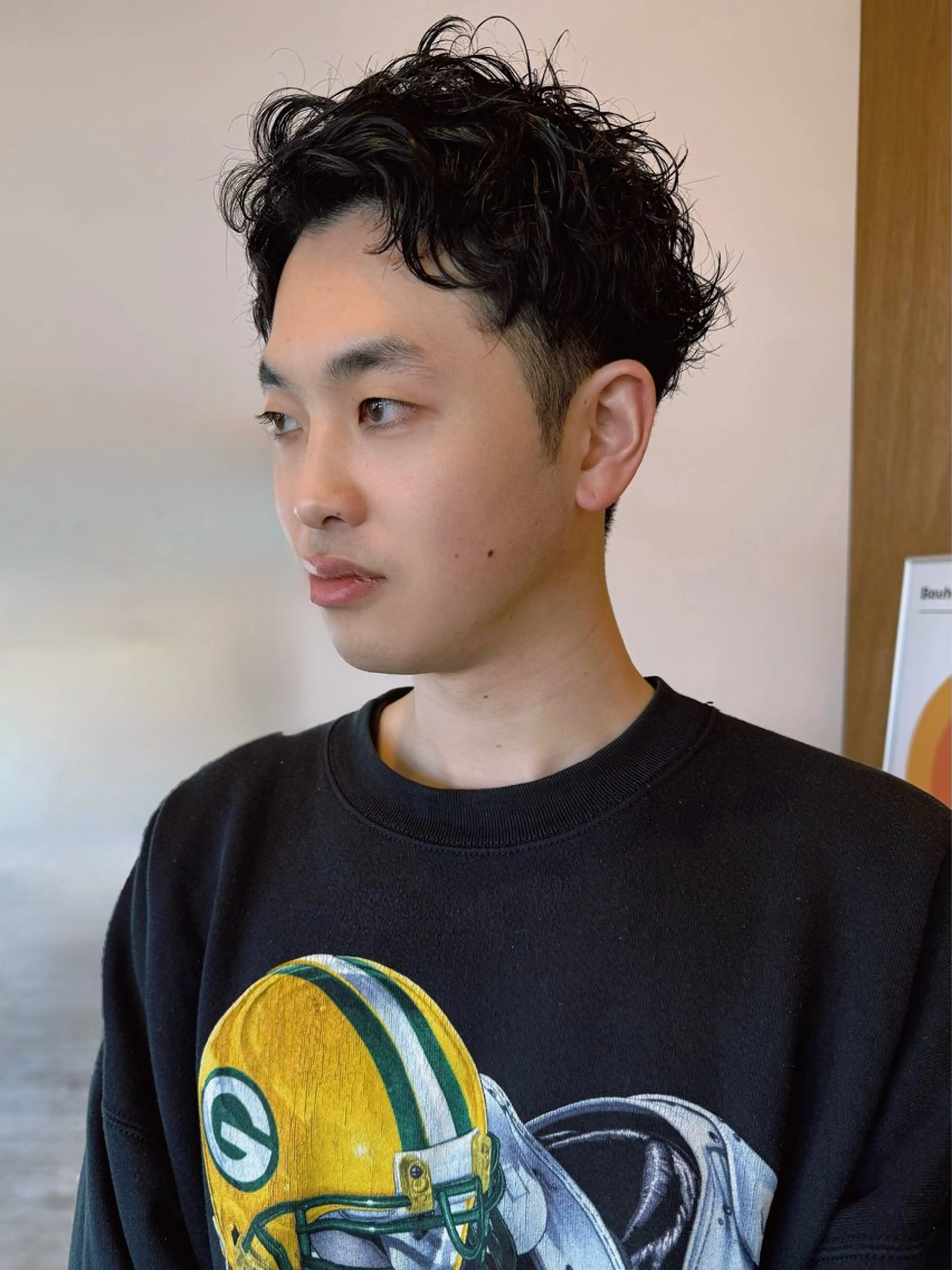 ショート カット パーマ 【レイヤー/透明感/ ハイトーン】Rionのヘアスタイル