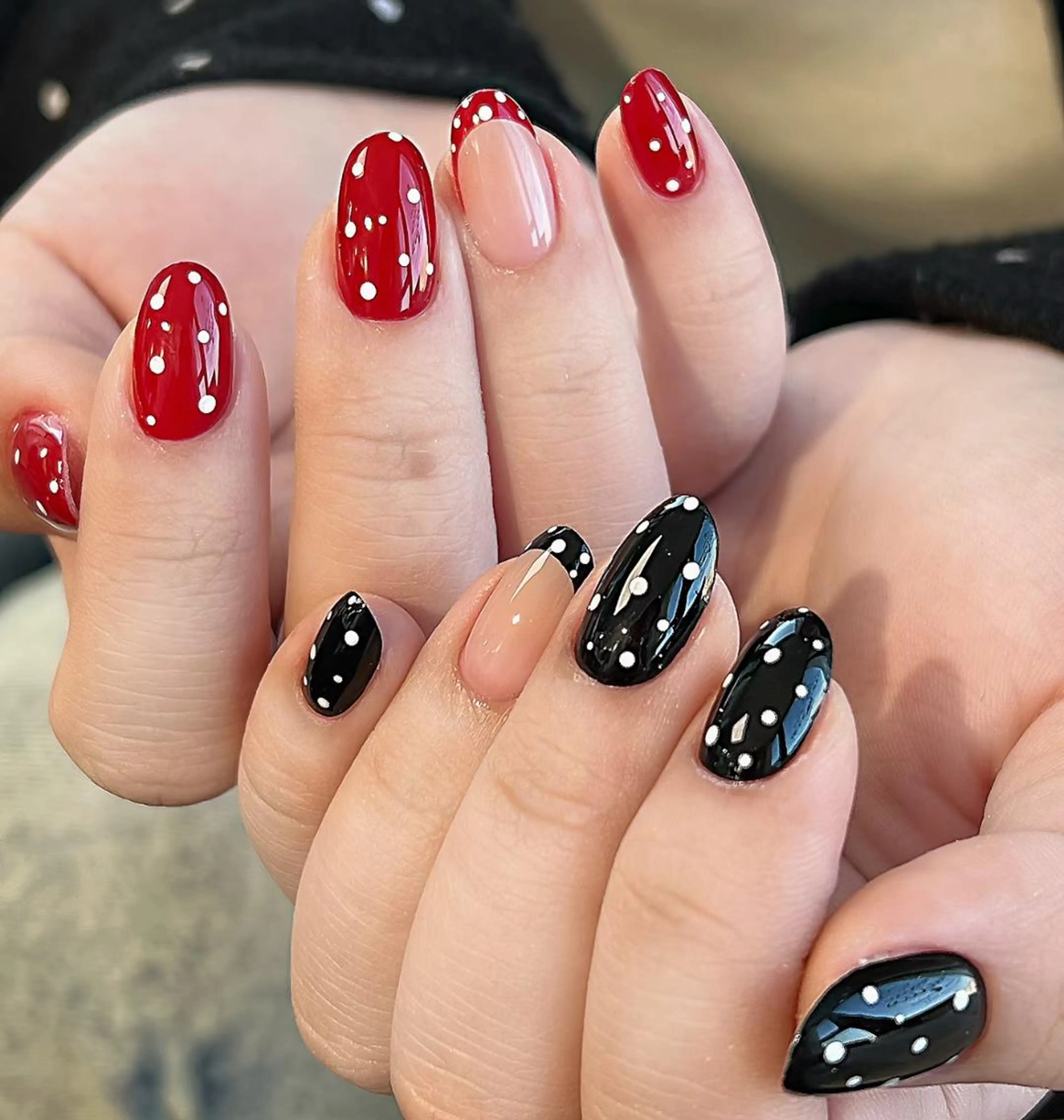 ネイル ハンドネイル 🎀 Ayaka_nailのネイルデザイン