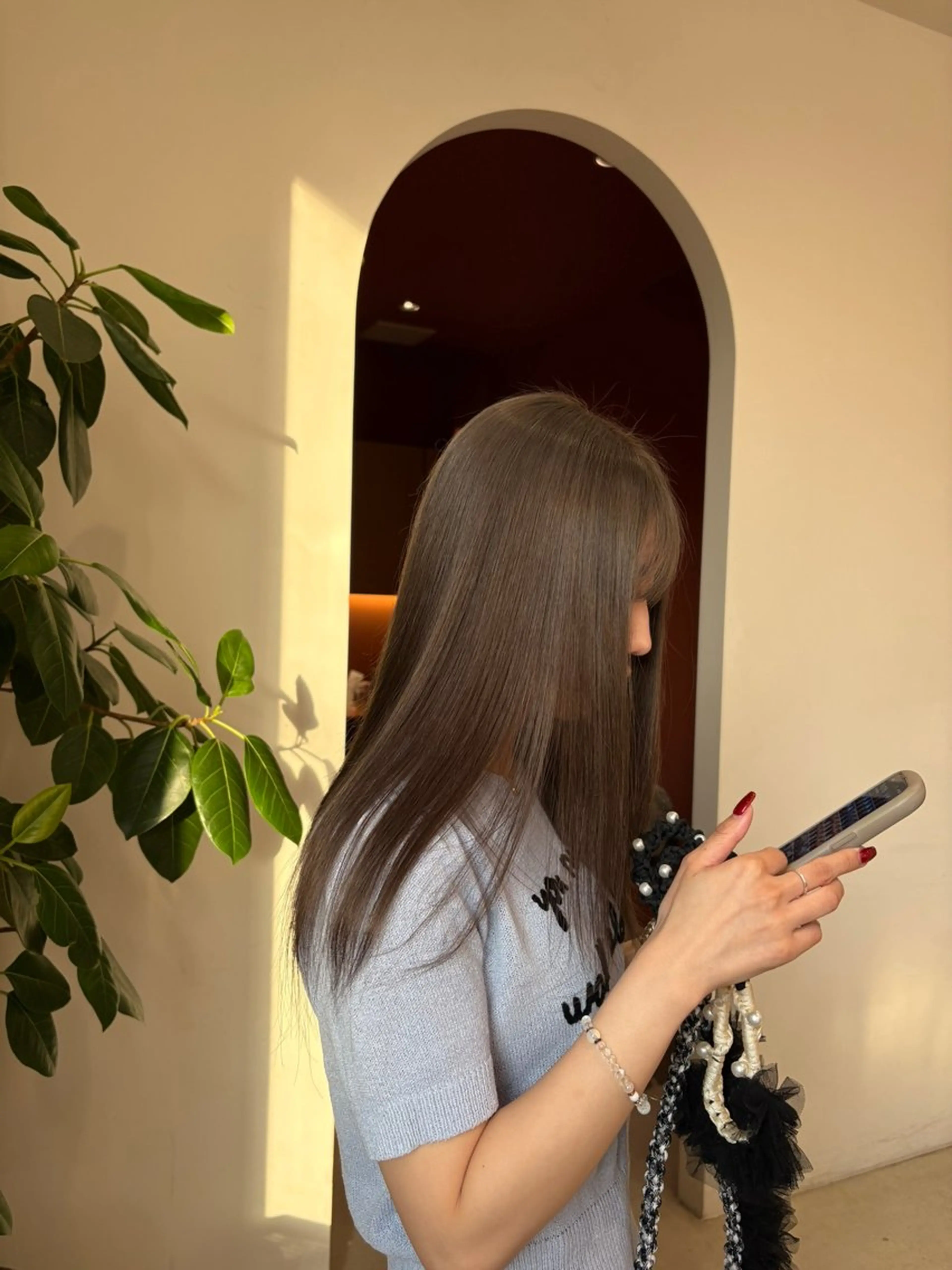 ロング カラー 櫻井 莉子のヘアスタイル