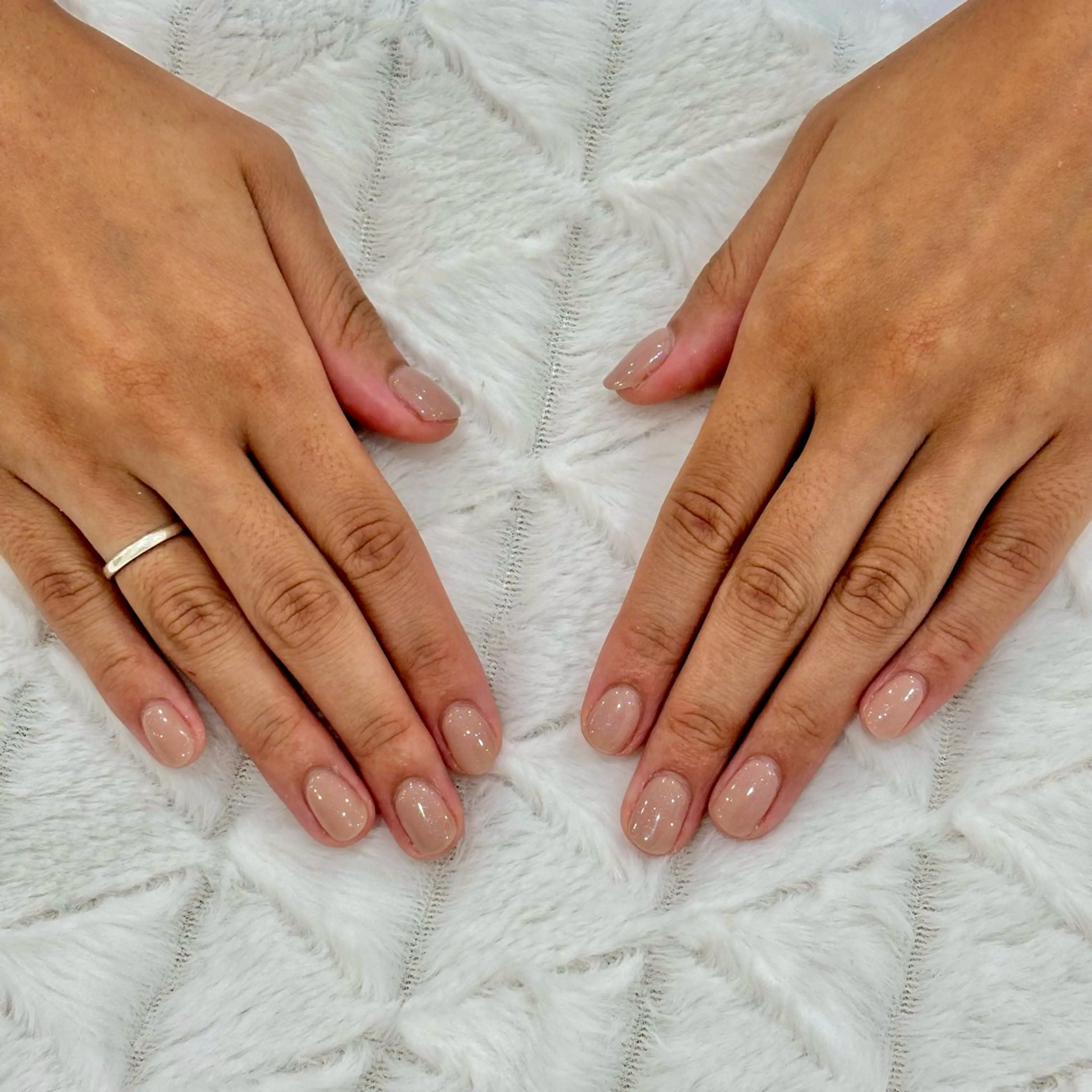 ネイル ハンドネイル Luna 烏丸店所属・竹田 美羽のネイルデザイン