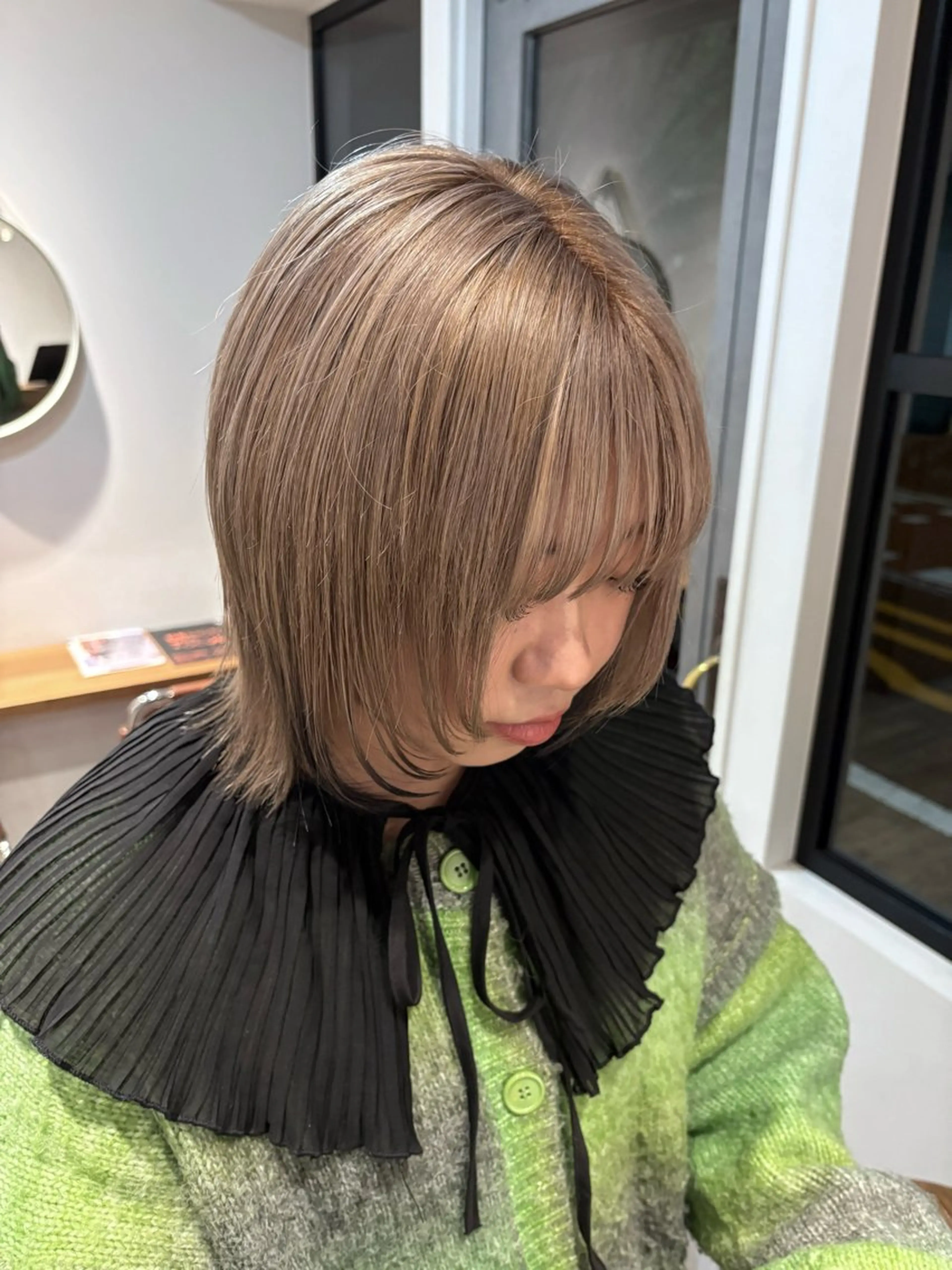 カラー デザインカラー THE DAY所属・高木 花のヘアスタイル