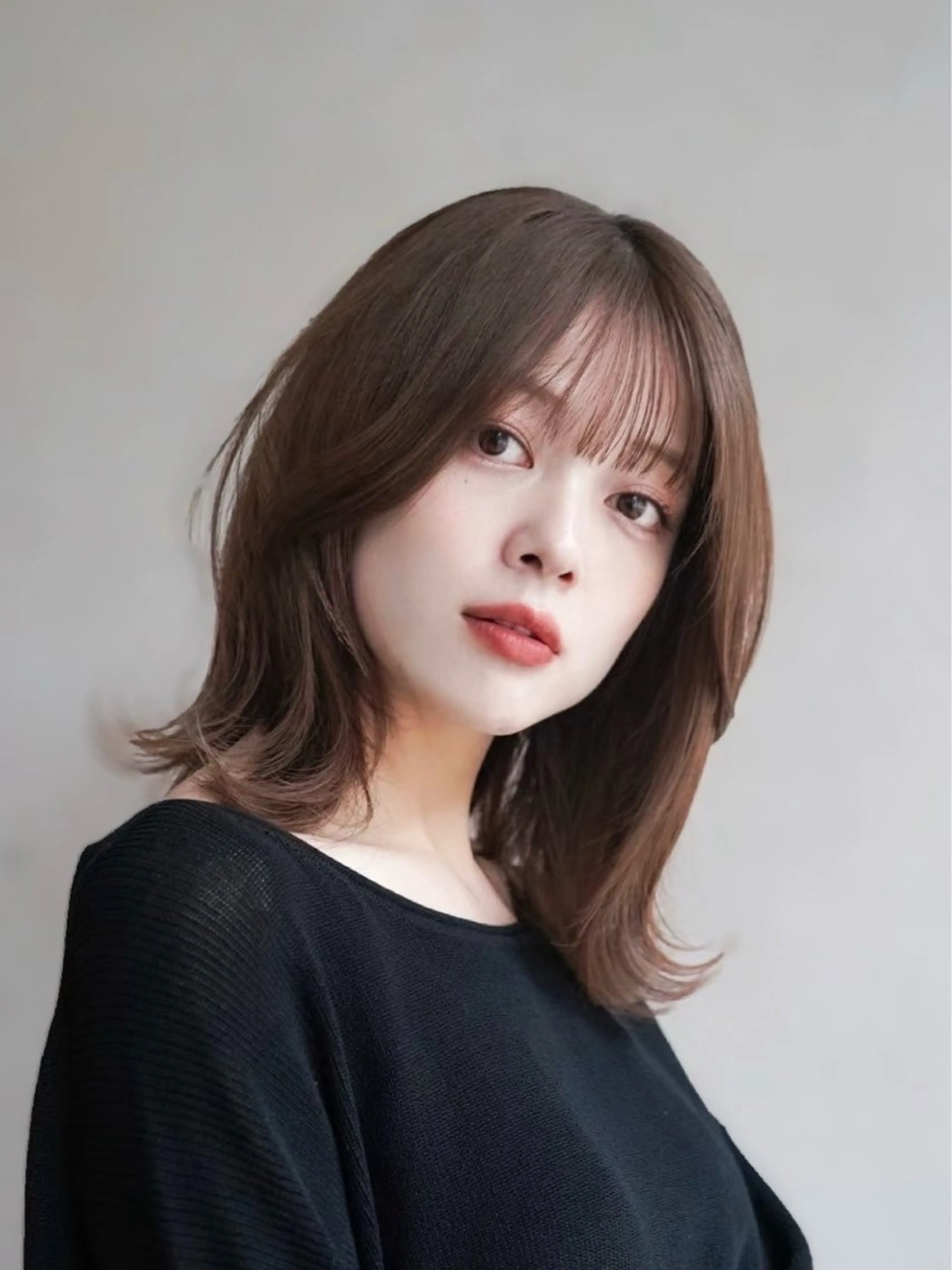 ミディアム レイヤーカット/ くびれヘア佐藤大空のヘアスタイル