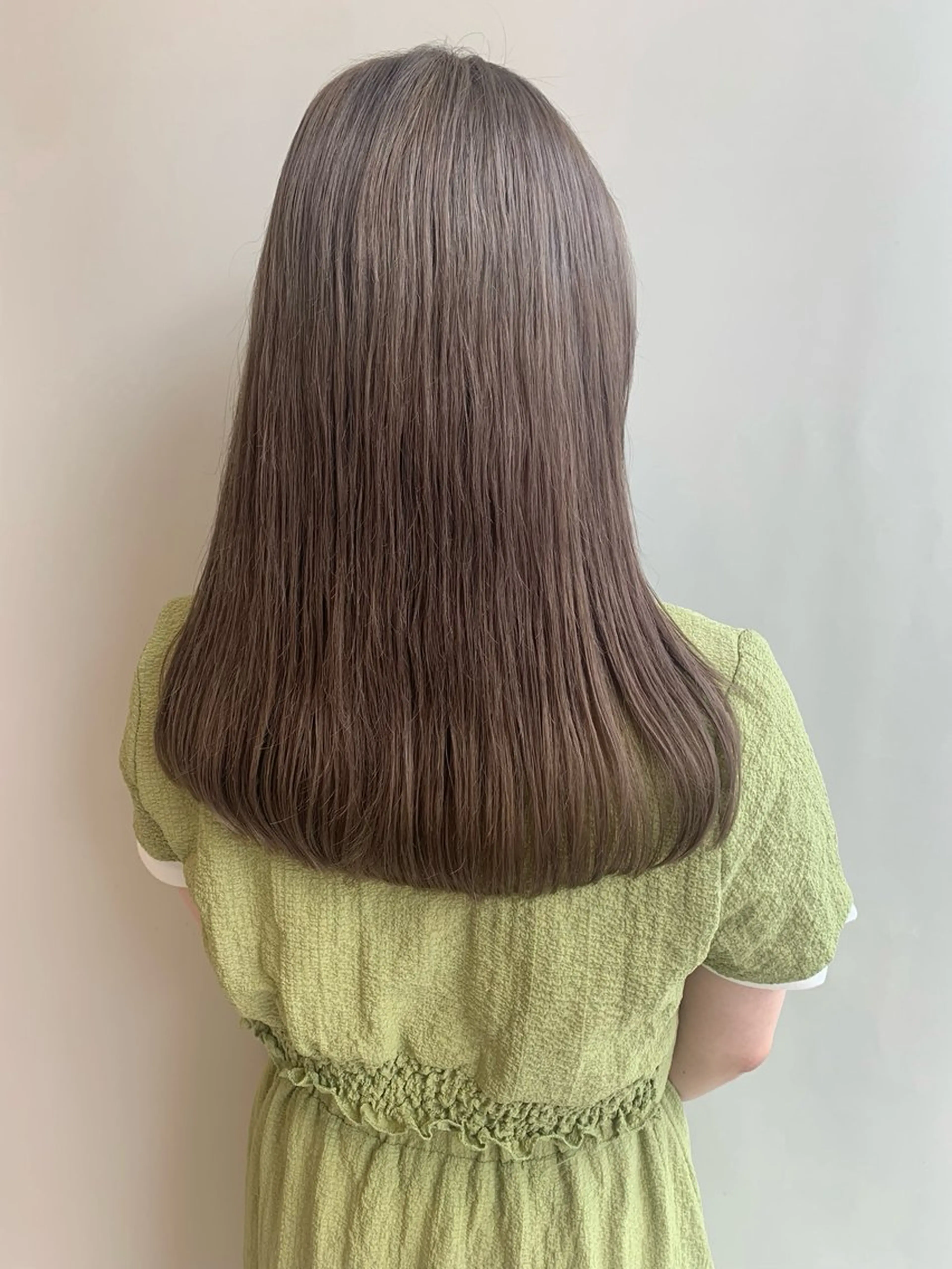 セミロング カラー カット ヘアカラー トリートメント 似合わせ⌇お洒落 カット⌇平野あみのヘアスタイル