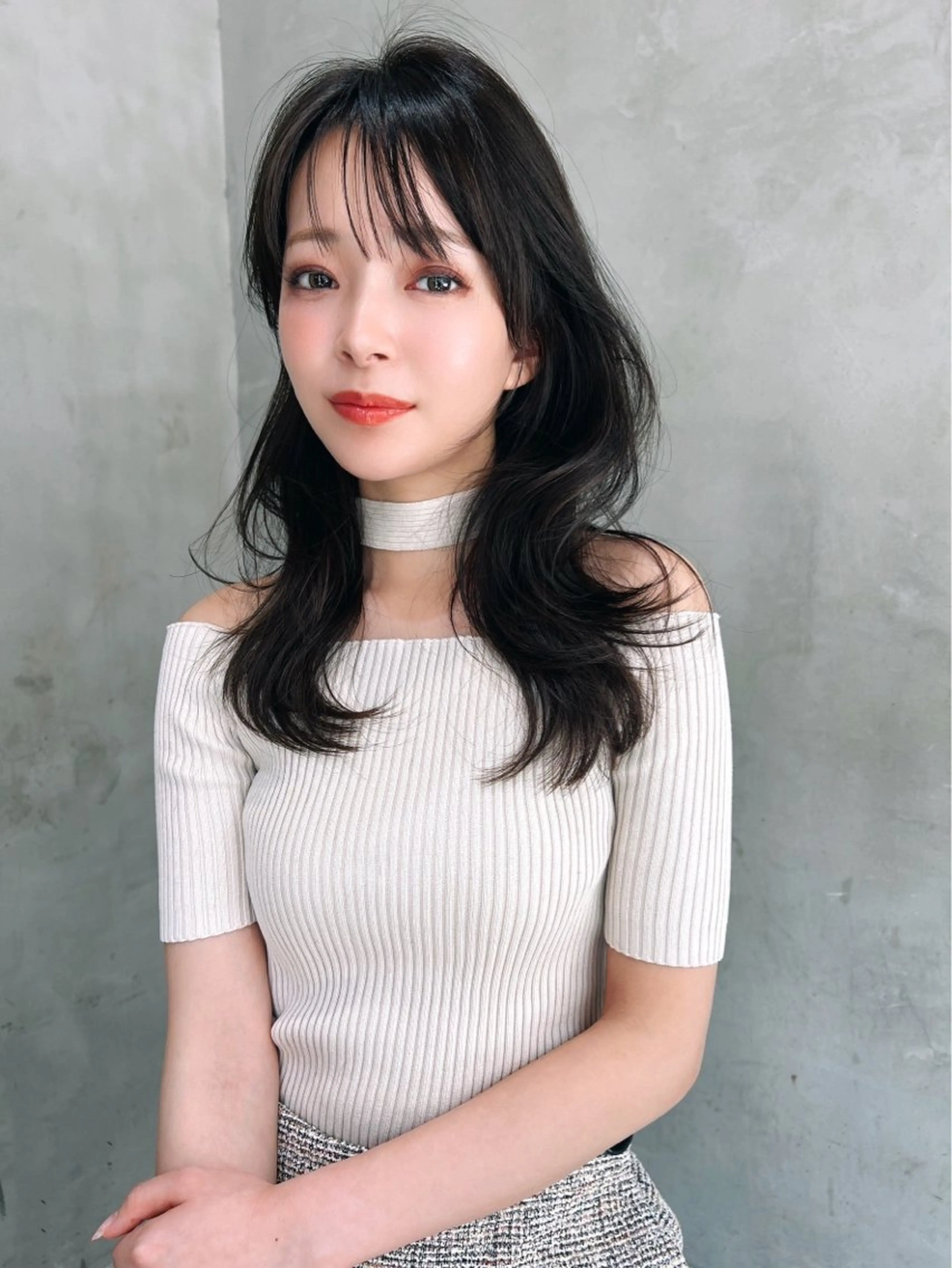 ロング カラー 黒髪 ブルーカラー ブルーブラック MUSASHI ブリーチカラー◎のヘアスタイル