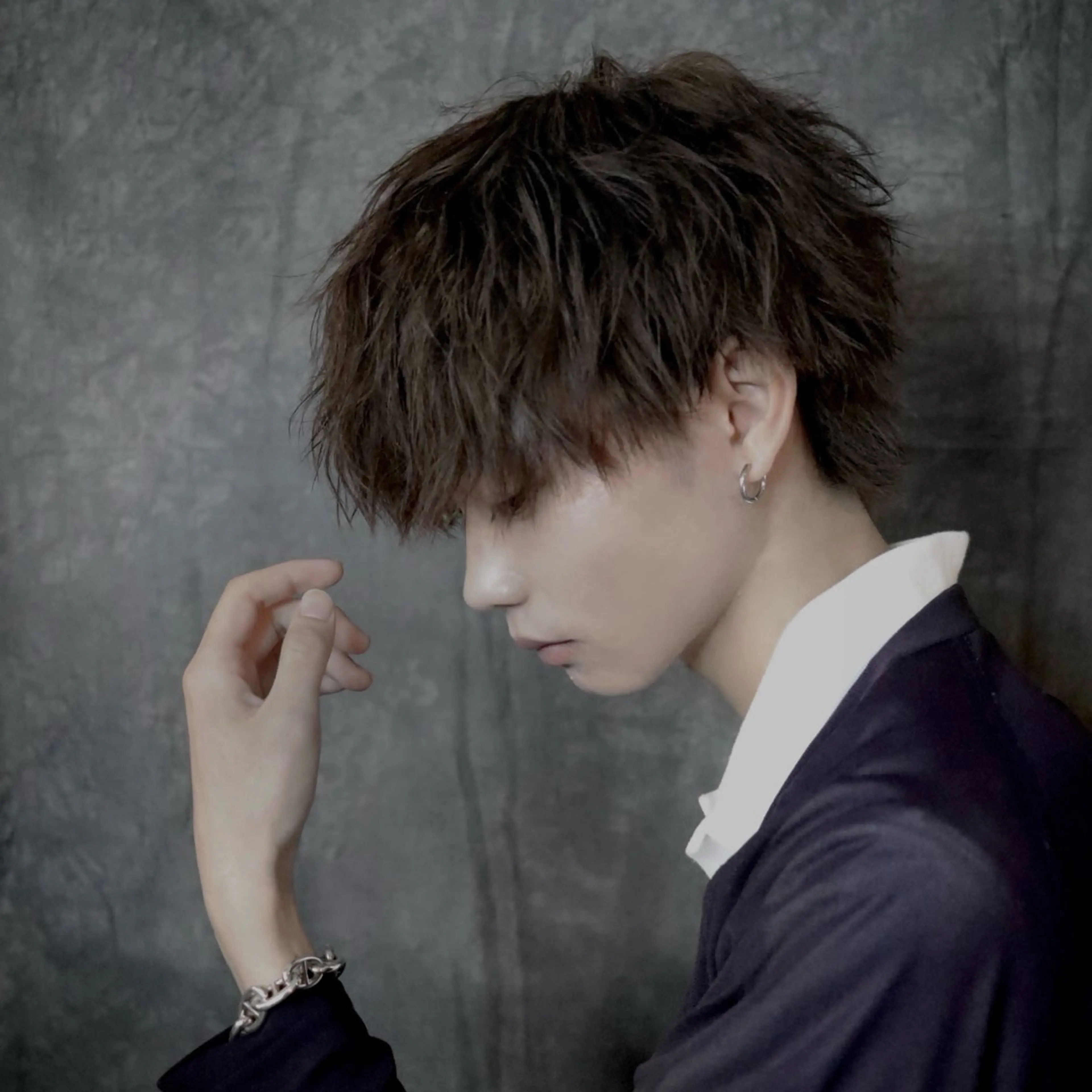 ミディアム パーマ メンズ RACCOON.TOKYO 渋谷店所属・メンズカット特化🐺 ウルフ[店長]置塩祥のヘアスタイル