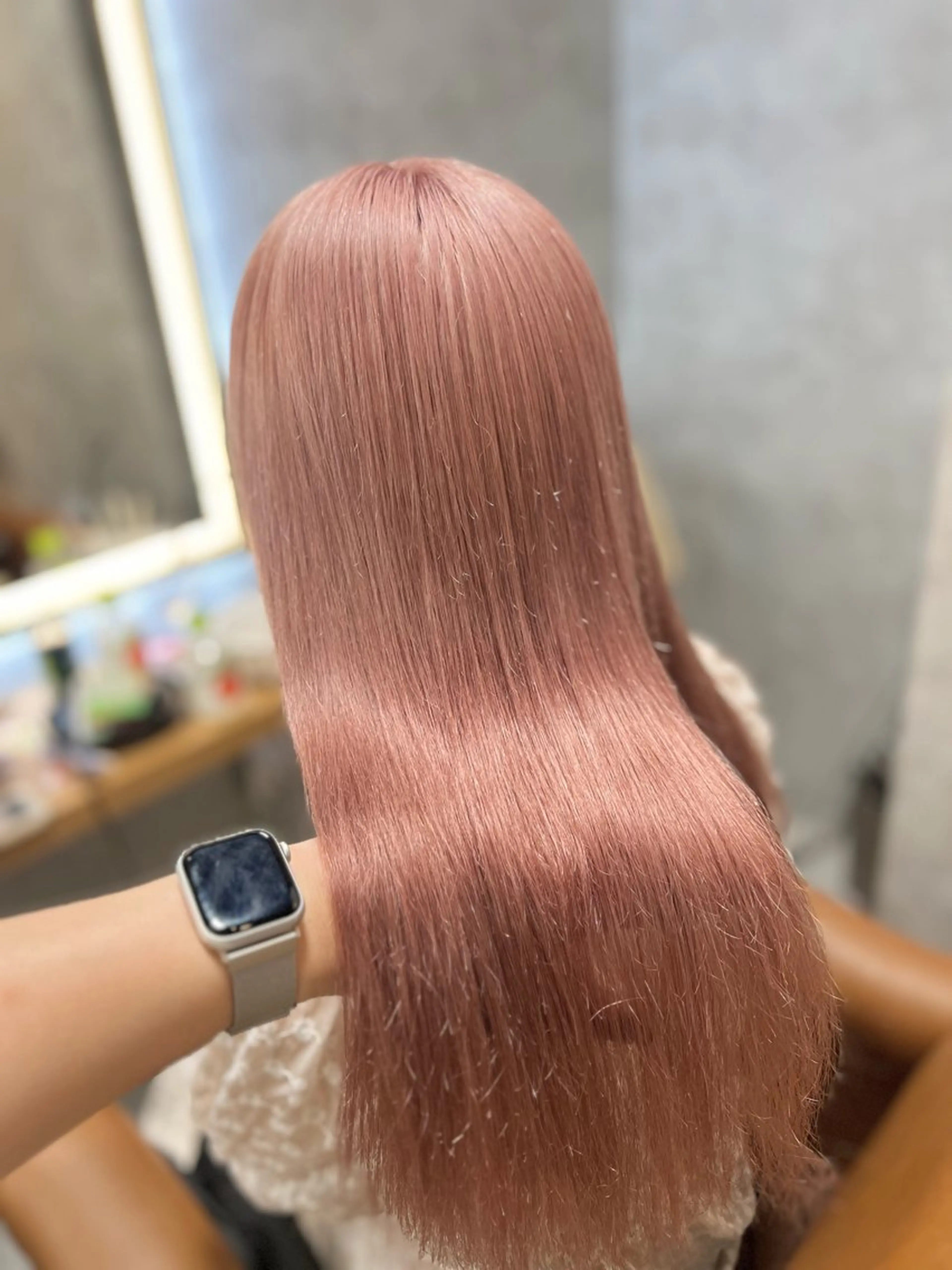 セミロング カラー ハイトーンカラー ヘアカラー トリートメント ヘッドスパ ヘアセット カラー指名NO.1 🌈Neneのヘアスタイル