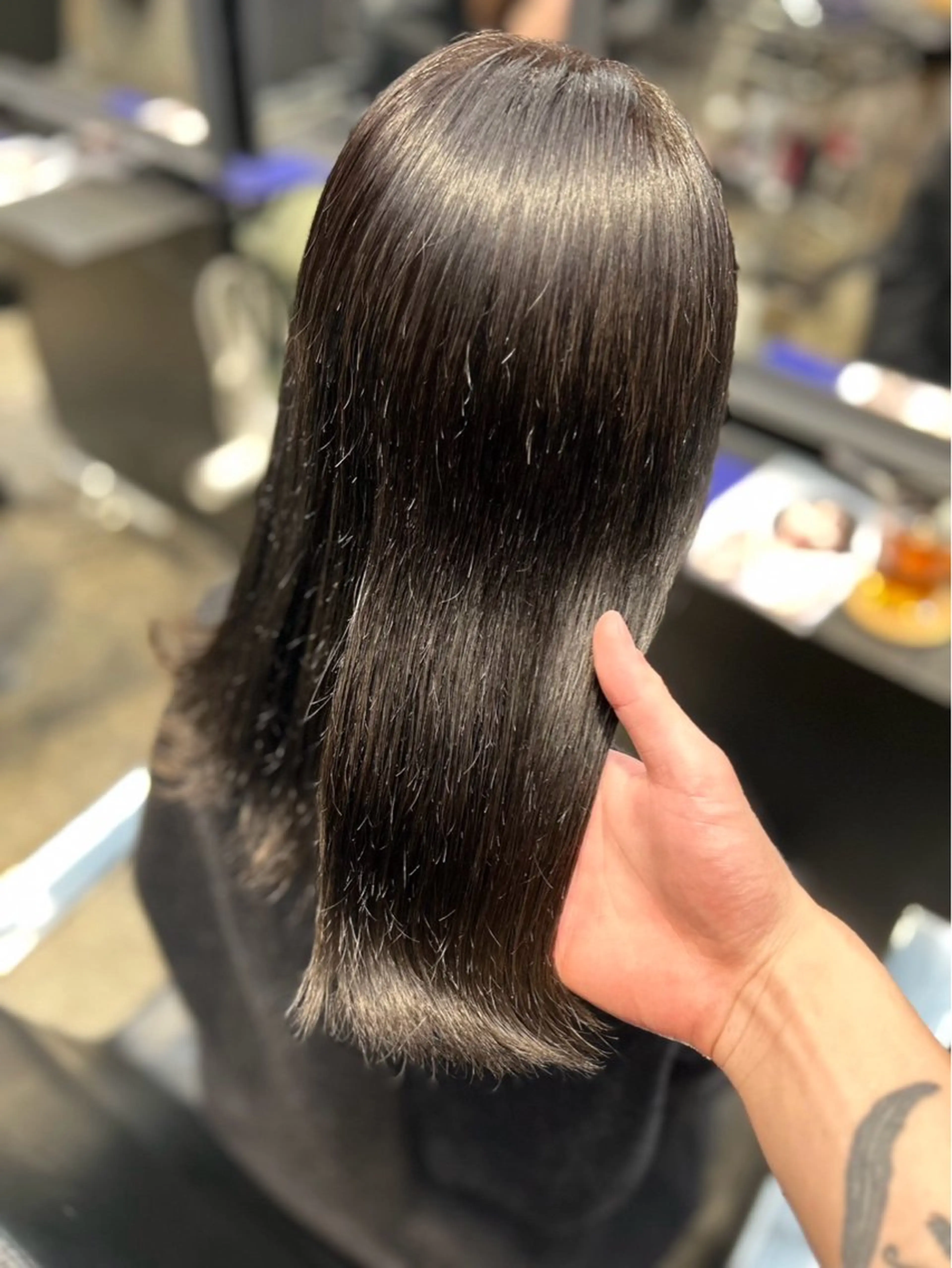 カラー ア ユ ミのヘアスタイル