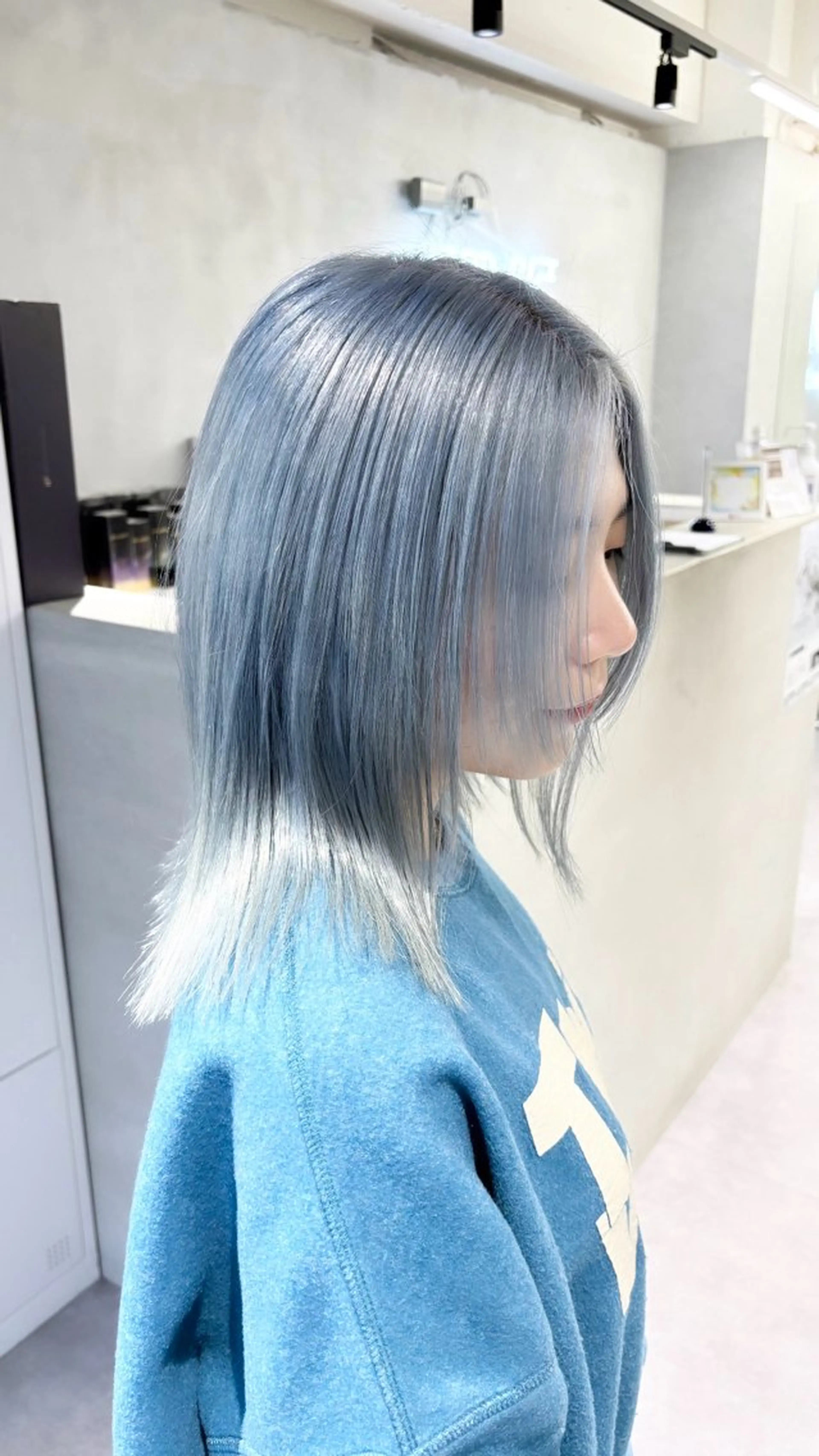 ミディアム カラー デザインカラー 小西勇次のヘアスタイル