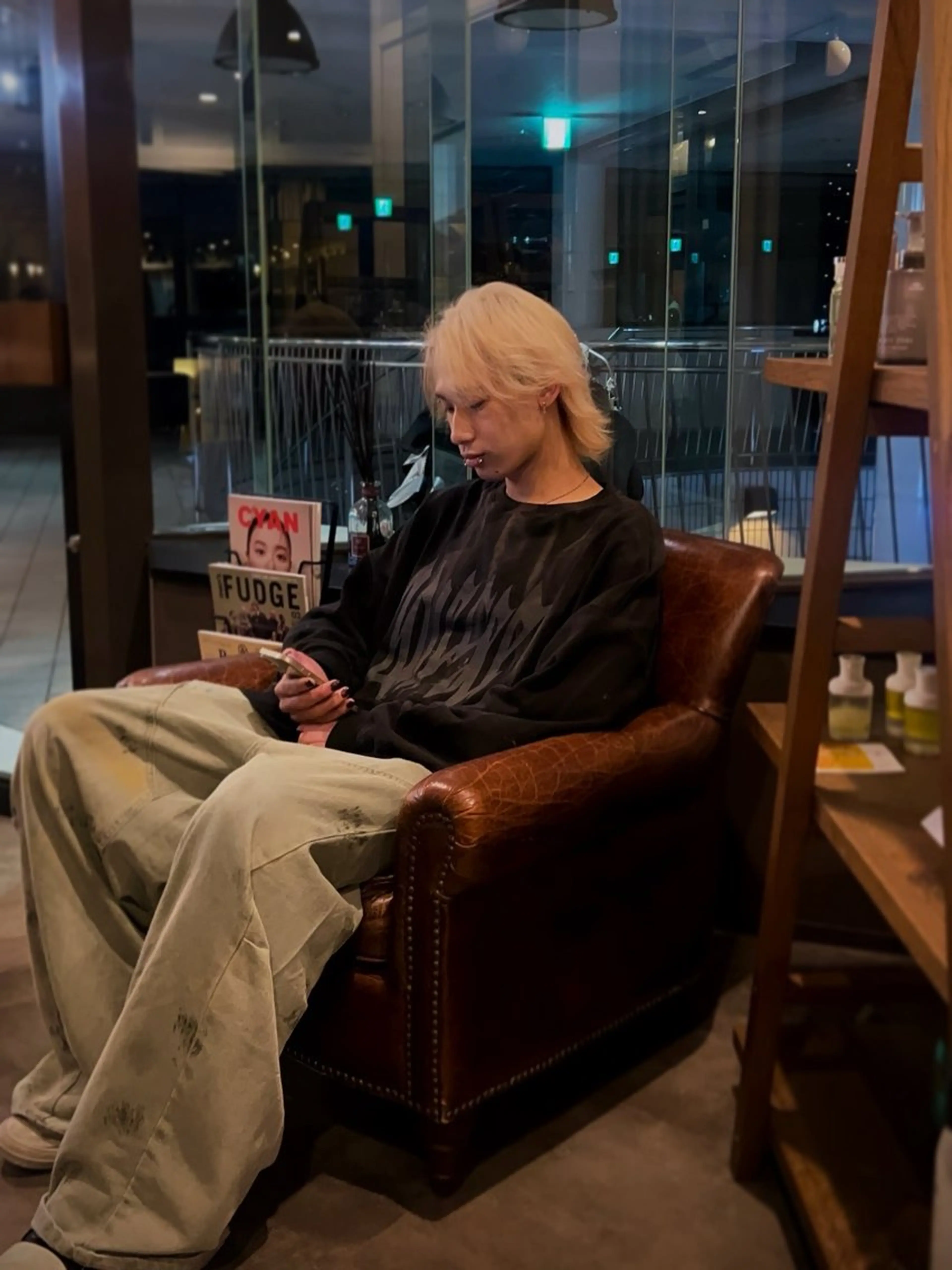 カラー ヘアカラー トリートメント 今が1番似合う自分に /志音のヘアスタイル