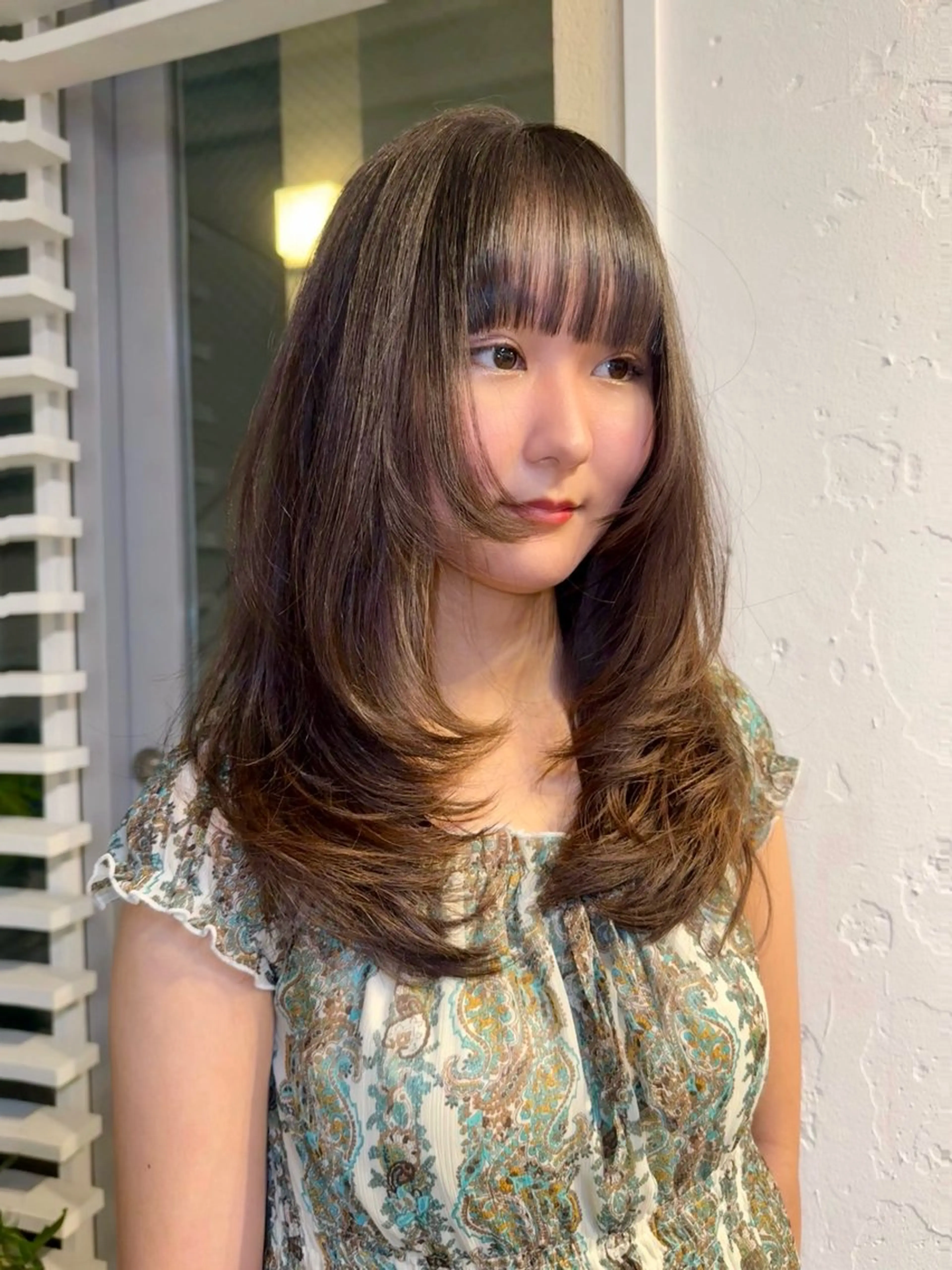 セミロング カラー YURiA レイヤー🫧暖色のヘアスタイル