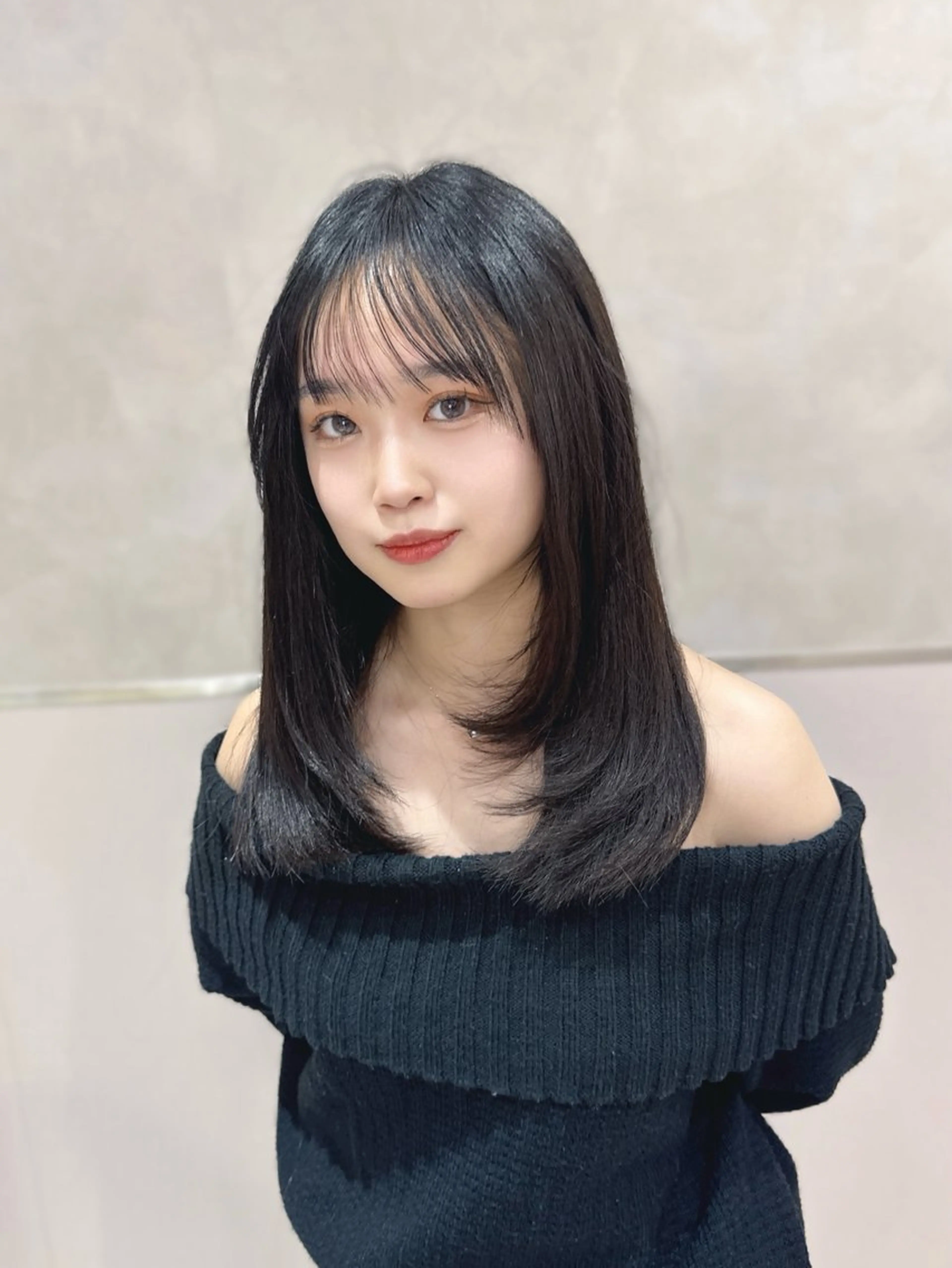 セミロング カラー カット ヘアカラー トリートメント ヘッドスパ ヘアセット 韓国ヘア/レイヤー/ 顔まわり/りょーとのヘアスタイル