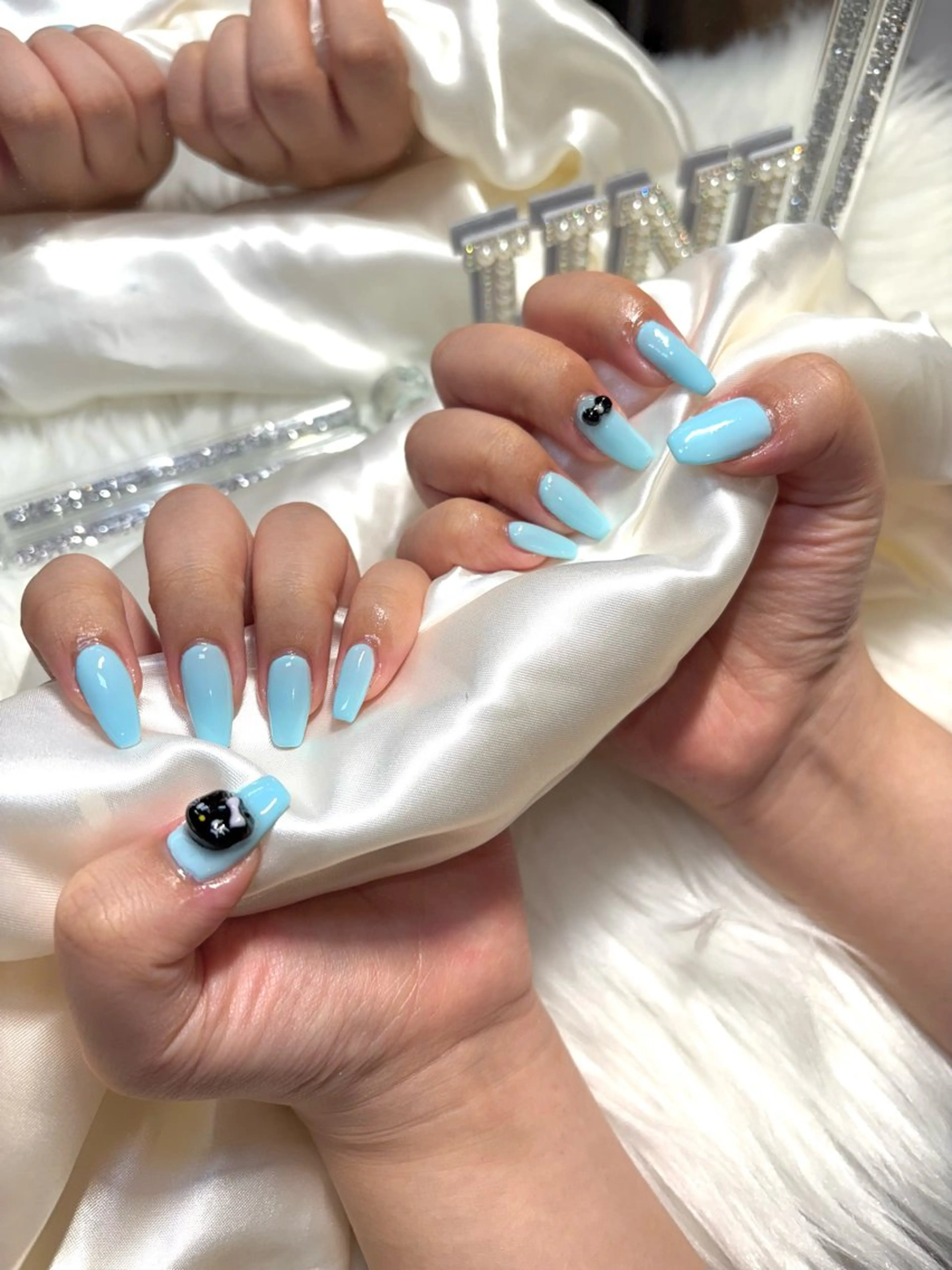 ネイル unibeauty &nailsalon所属・Uni. kのネイルデザイン