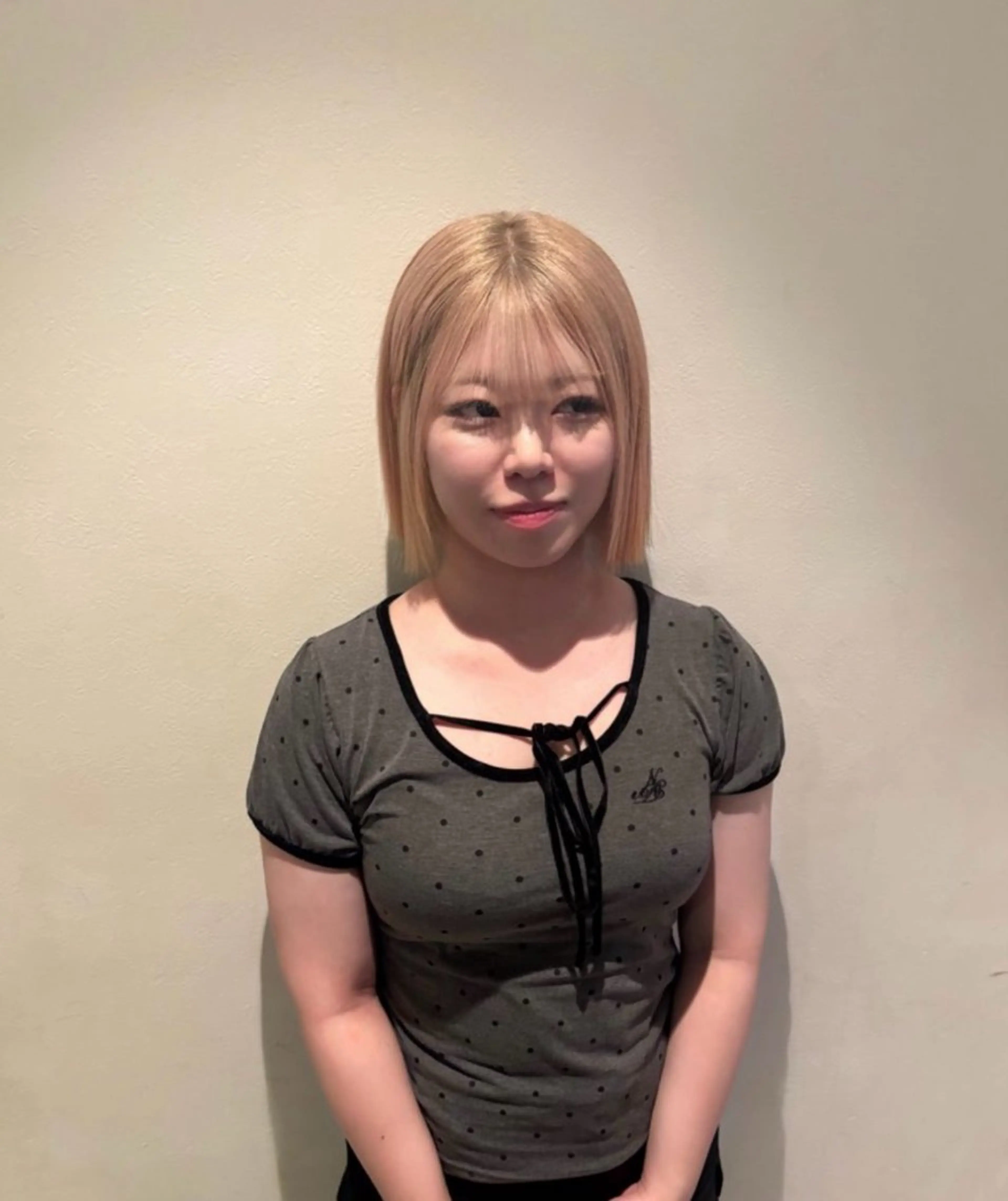 カラー ｢韓国風カラー ｣サナのヘアスタイル