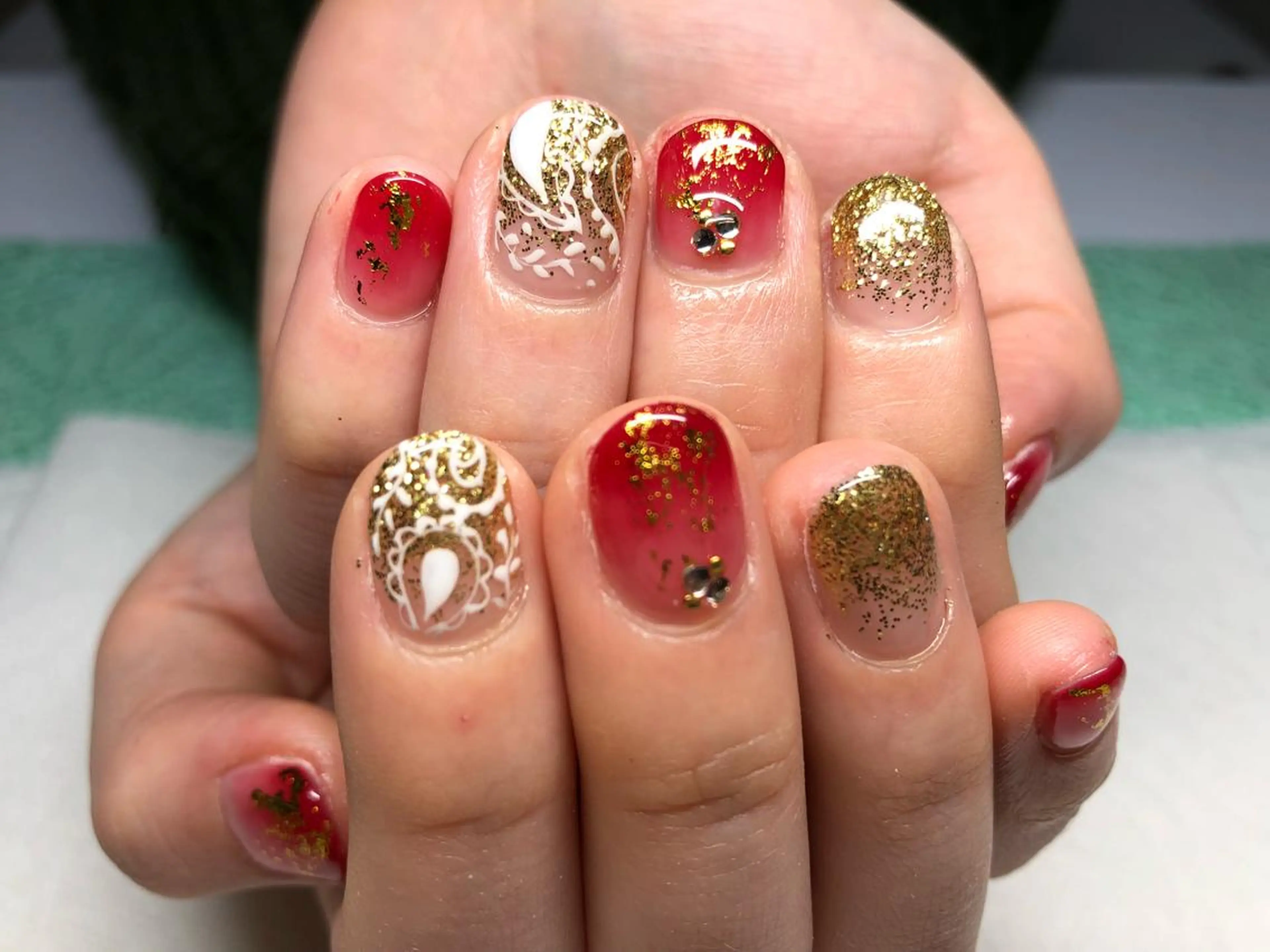 ネイル Li'leaNail AINAのネイルデザイン