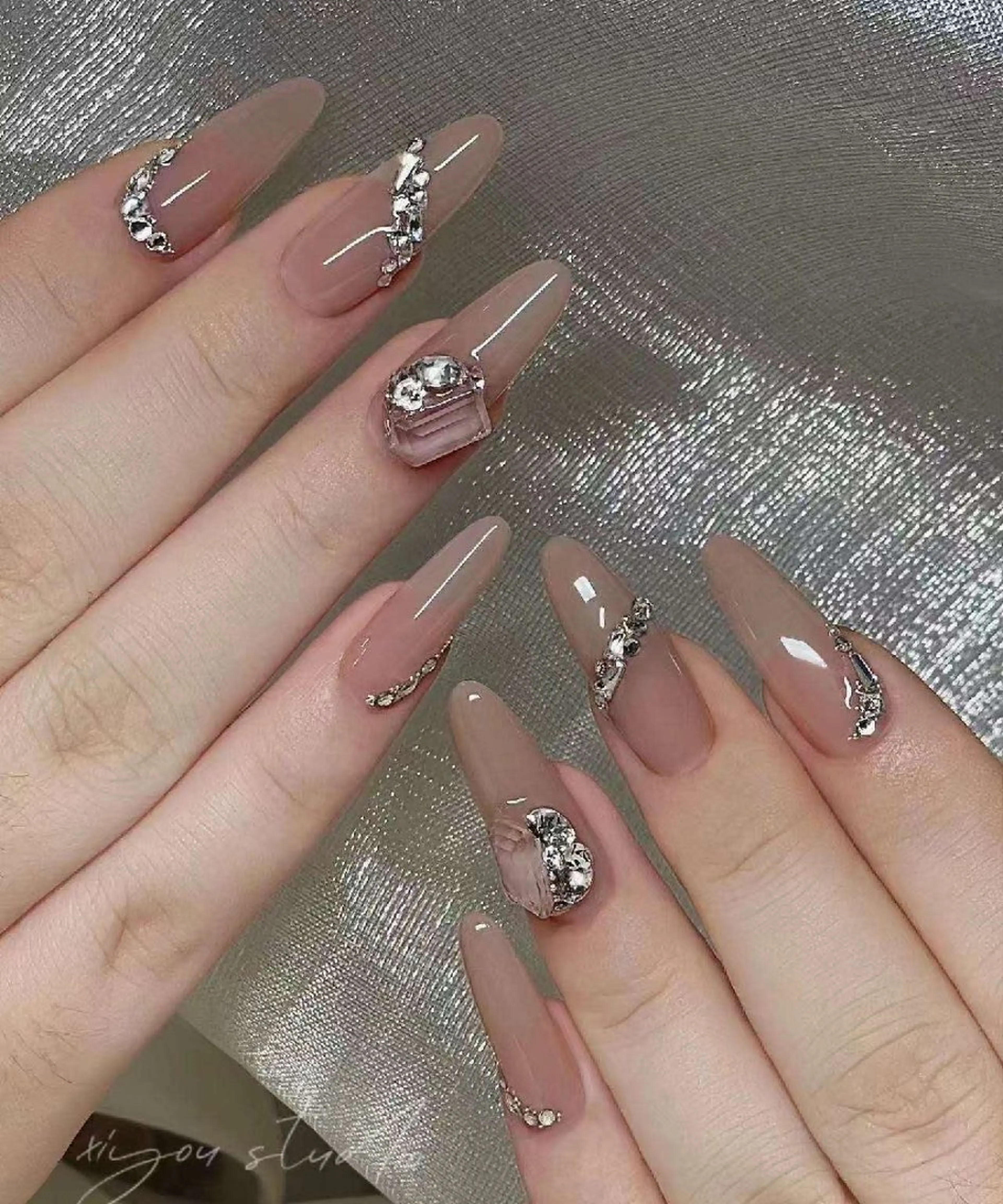 ネイル フラワーネイル フレンチネイル ジェルネイル ガラスフレンチ ハート ハンドネイル Oomiya 服部のネイルデザイン