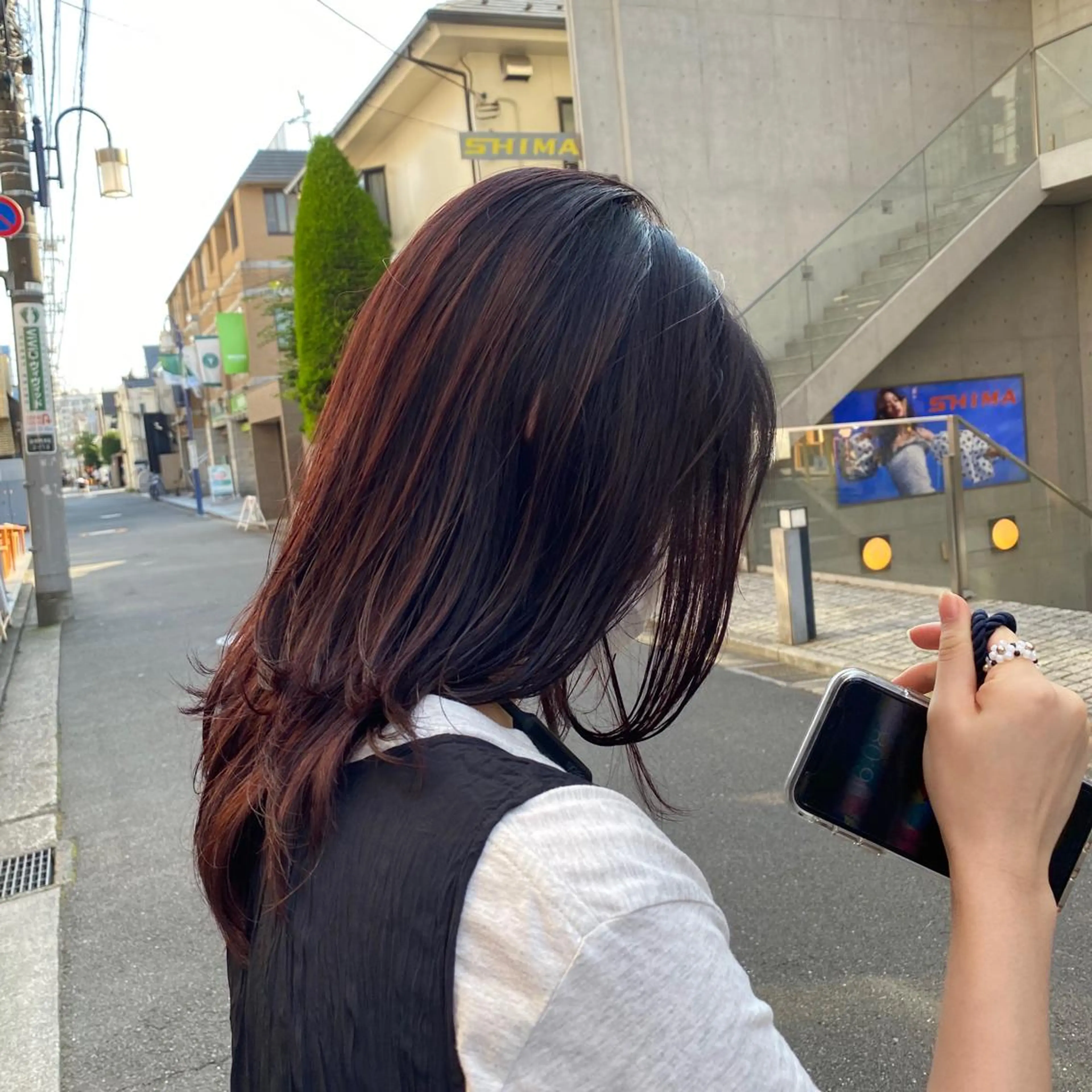 セミロング カラー かりん 🤍のヘアスタイル
