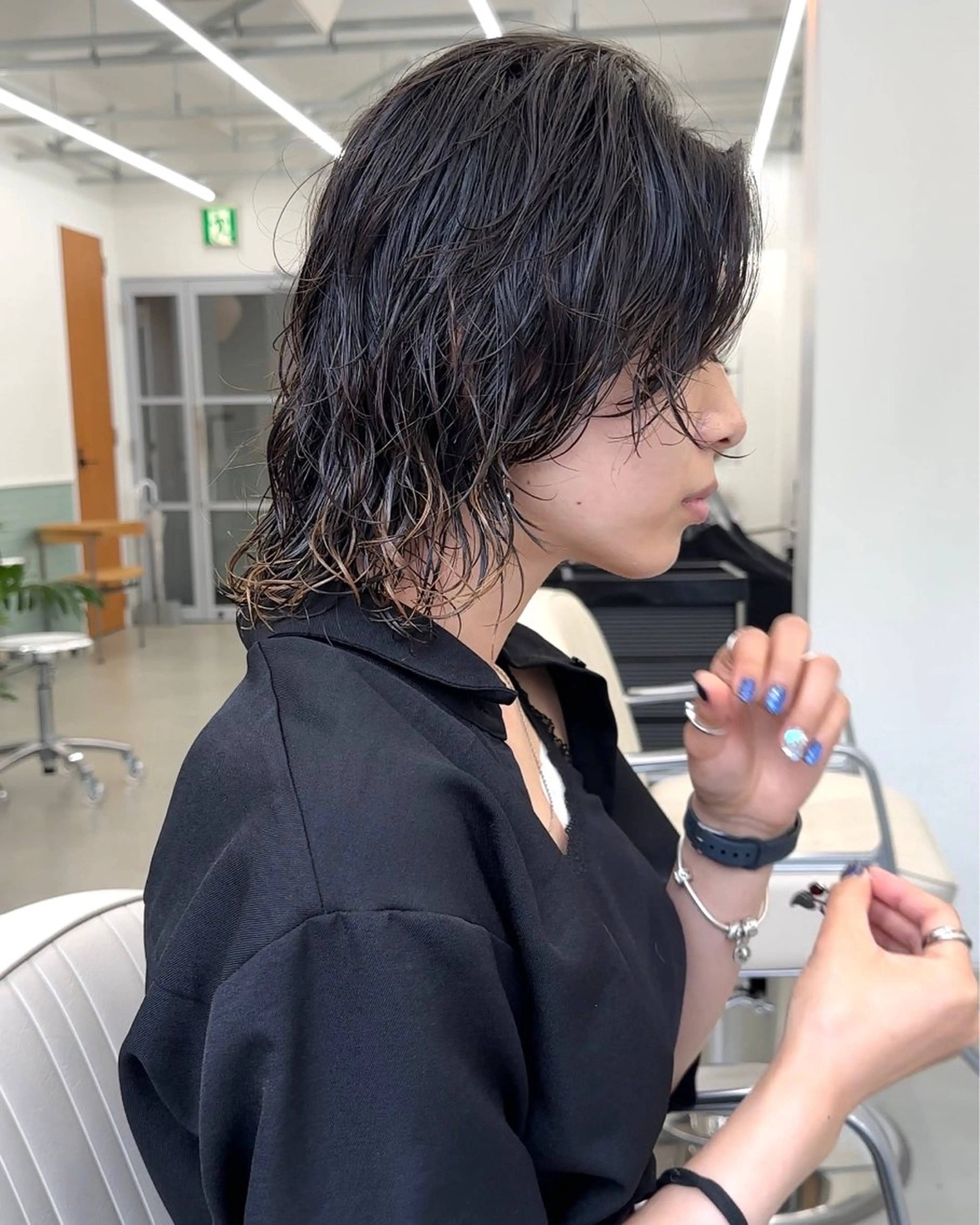 ミディアム パーマ ミディアムパーマ レイヤーカット カット パーマ トリートメント ボブ/レイヤー/ケア パーマ/リュウタのヘアスタイル