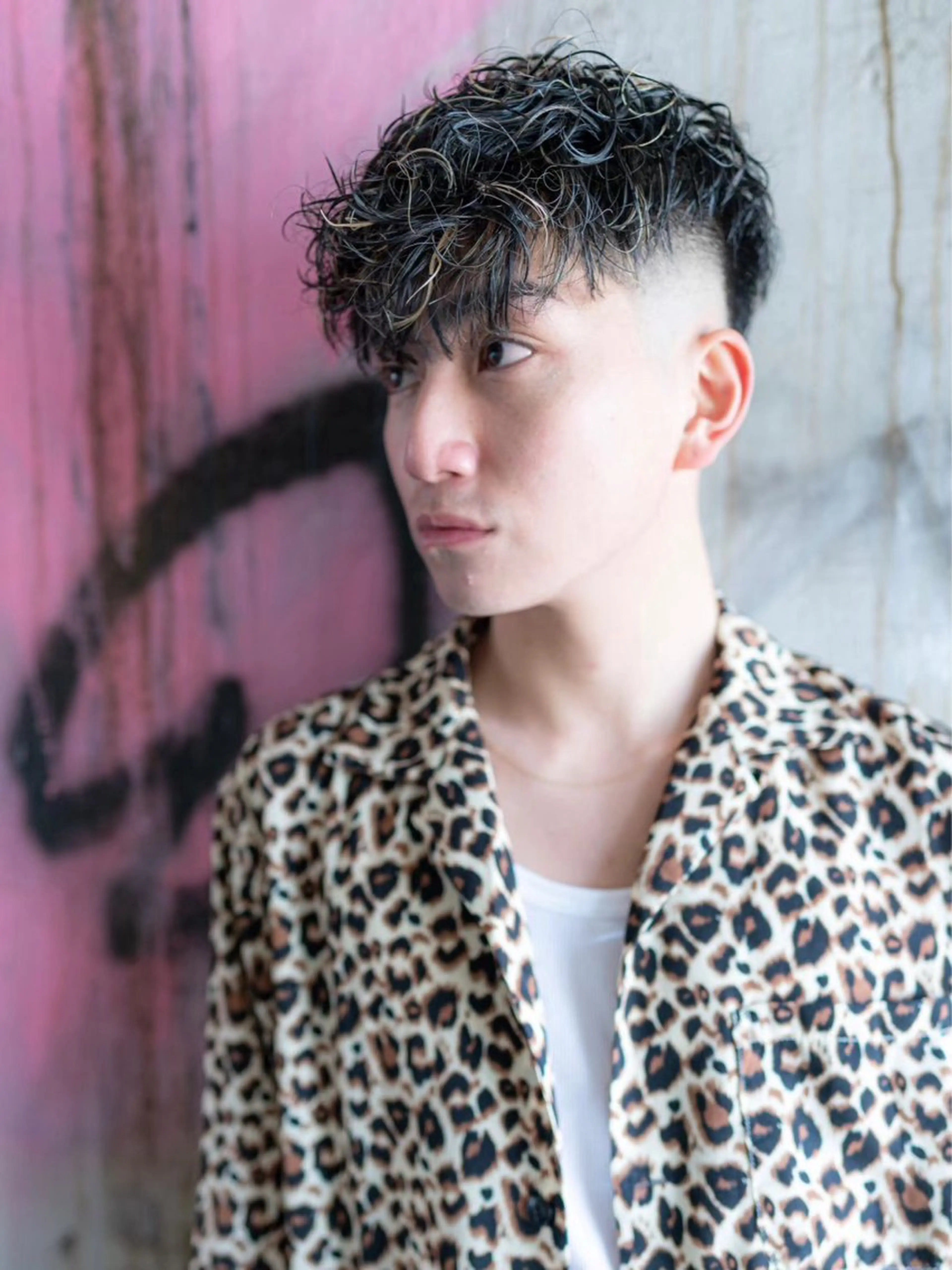 ショート パーマ メンズ soen所属・⚡メンズパーマフ ェードカットTomyのヘアスタイル