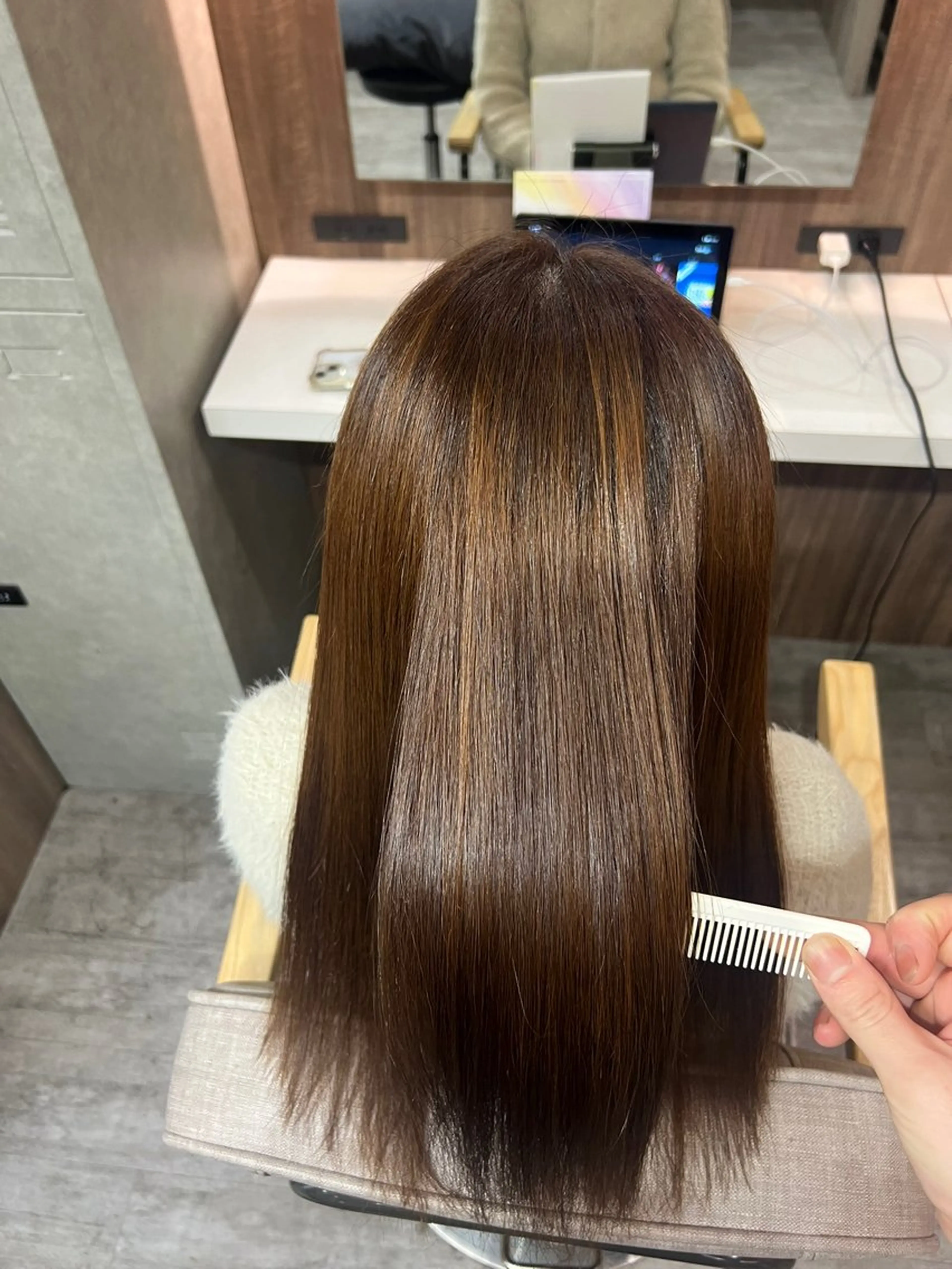 セミロング カラー トリートメント youres hair2nd 髪質改善&ヘッドスパ所属・髪質改善特化/ 河野　柊斗のヘアスタイル