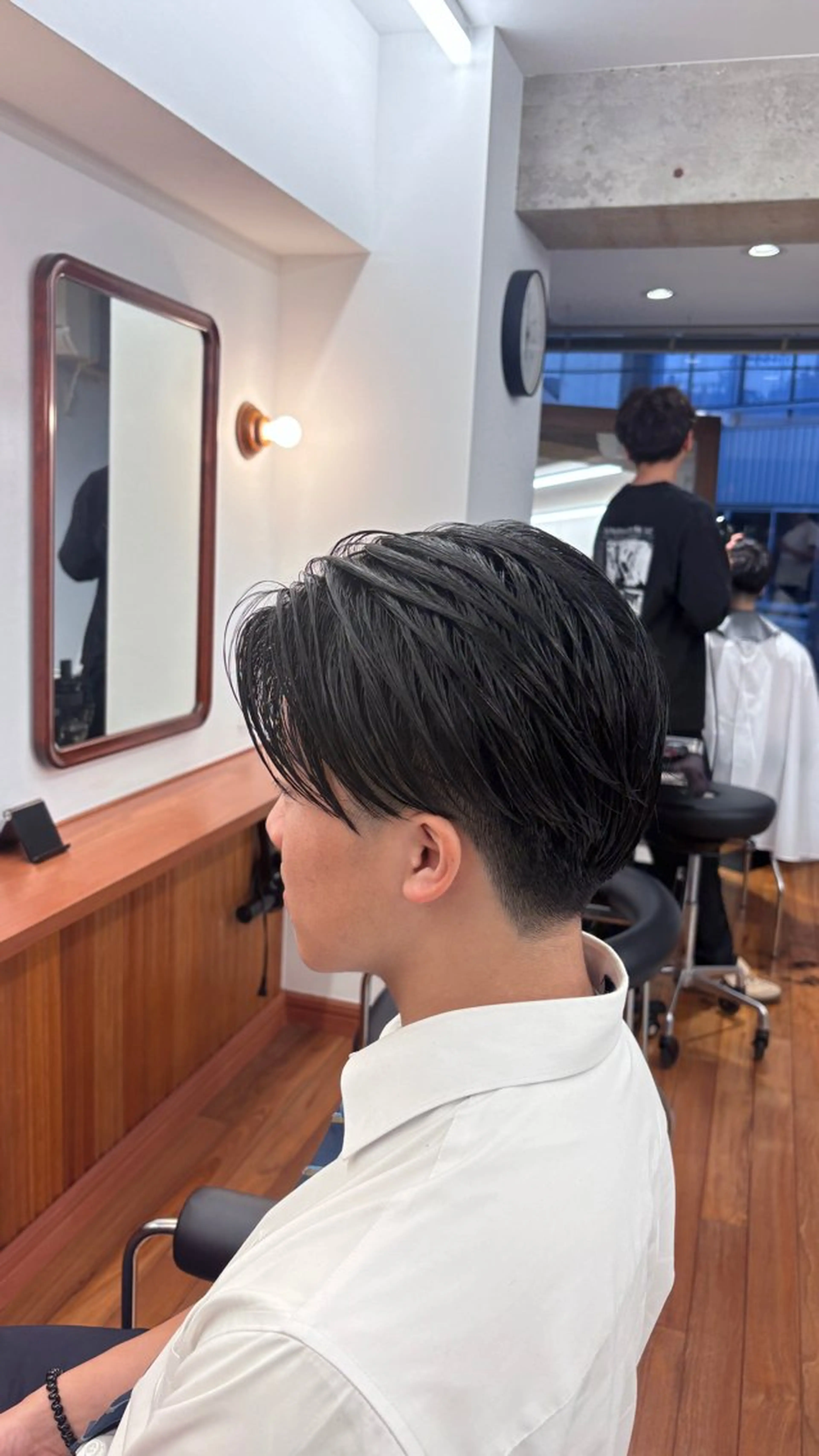 ショート メンズ センターパート THE DAY TOKYO men’s cut 表参道/青山所属・メンズカット 髙橋創のヘアスタイル