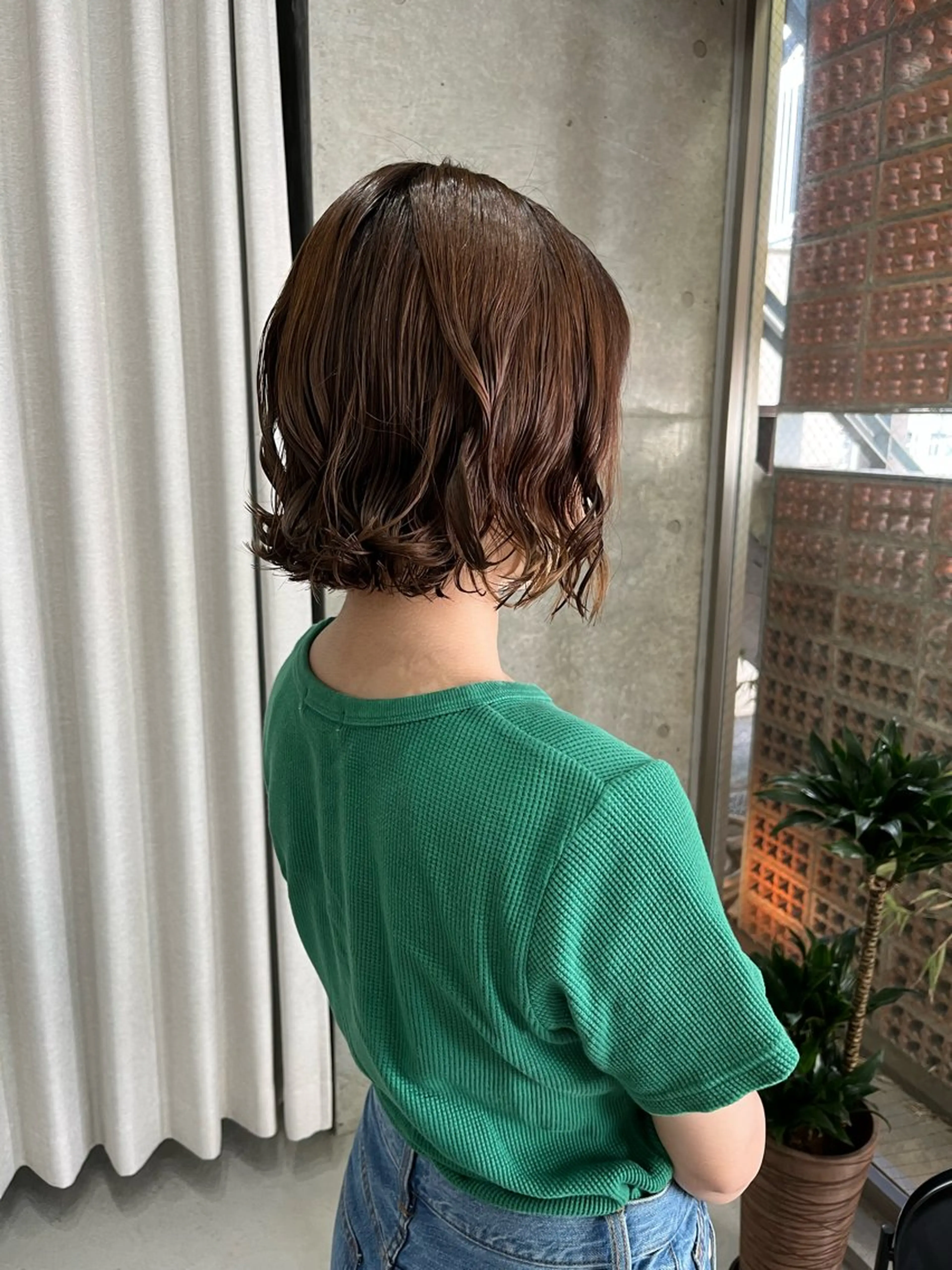 ミディアム パーマ ショートカット無料/ 小顔ショートのヘアスタイル