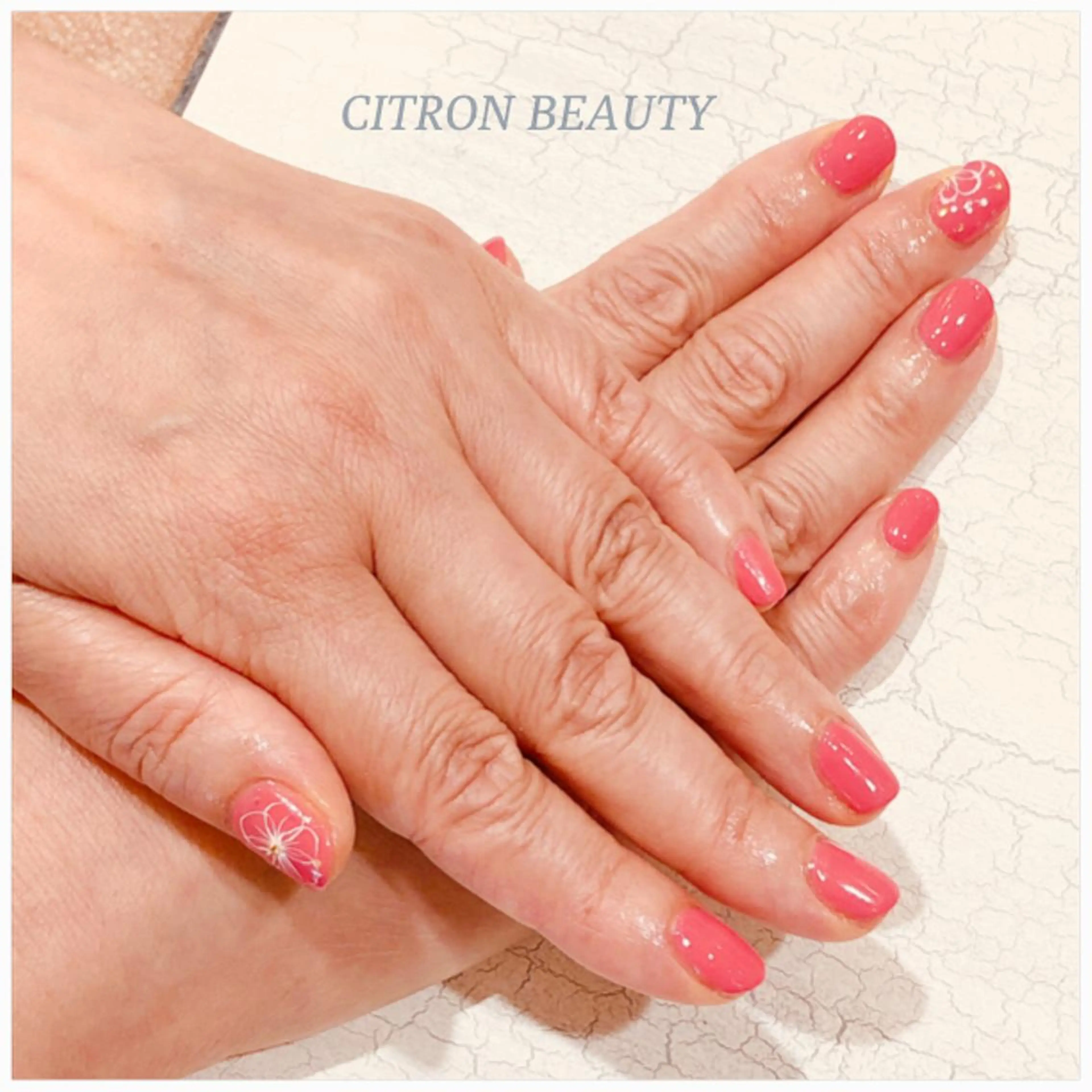 ネイル アートネイル ワンカラーネイル ピンク シンプルネイル CITRON NAIL💅練習生のネイルデザイン