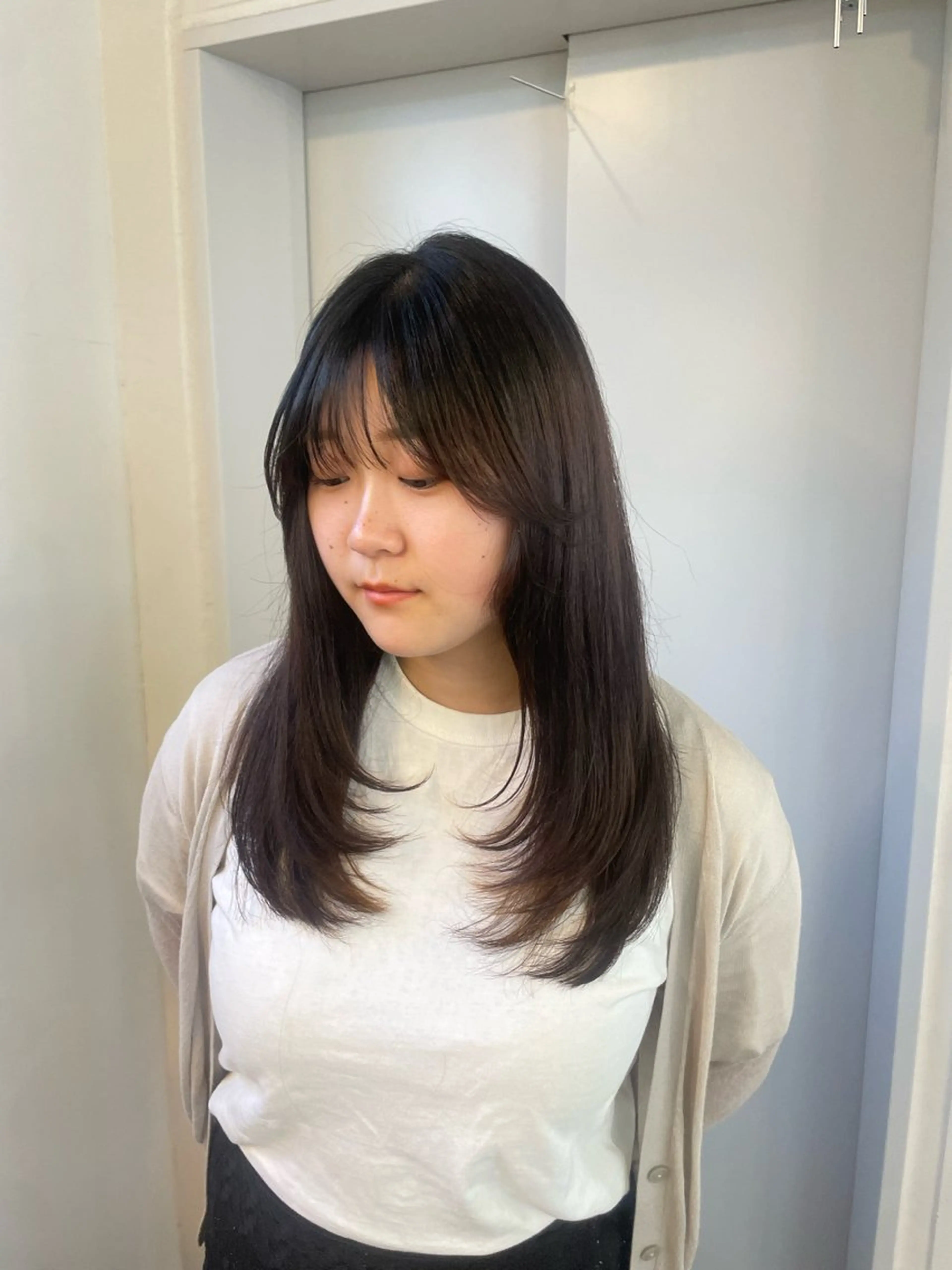 ロング レイヤーカット ローレイヤー hana ・メンズ特化のヘアスタイル