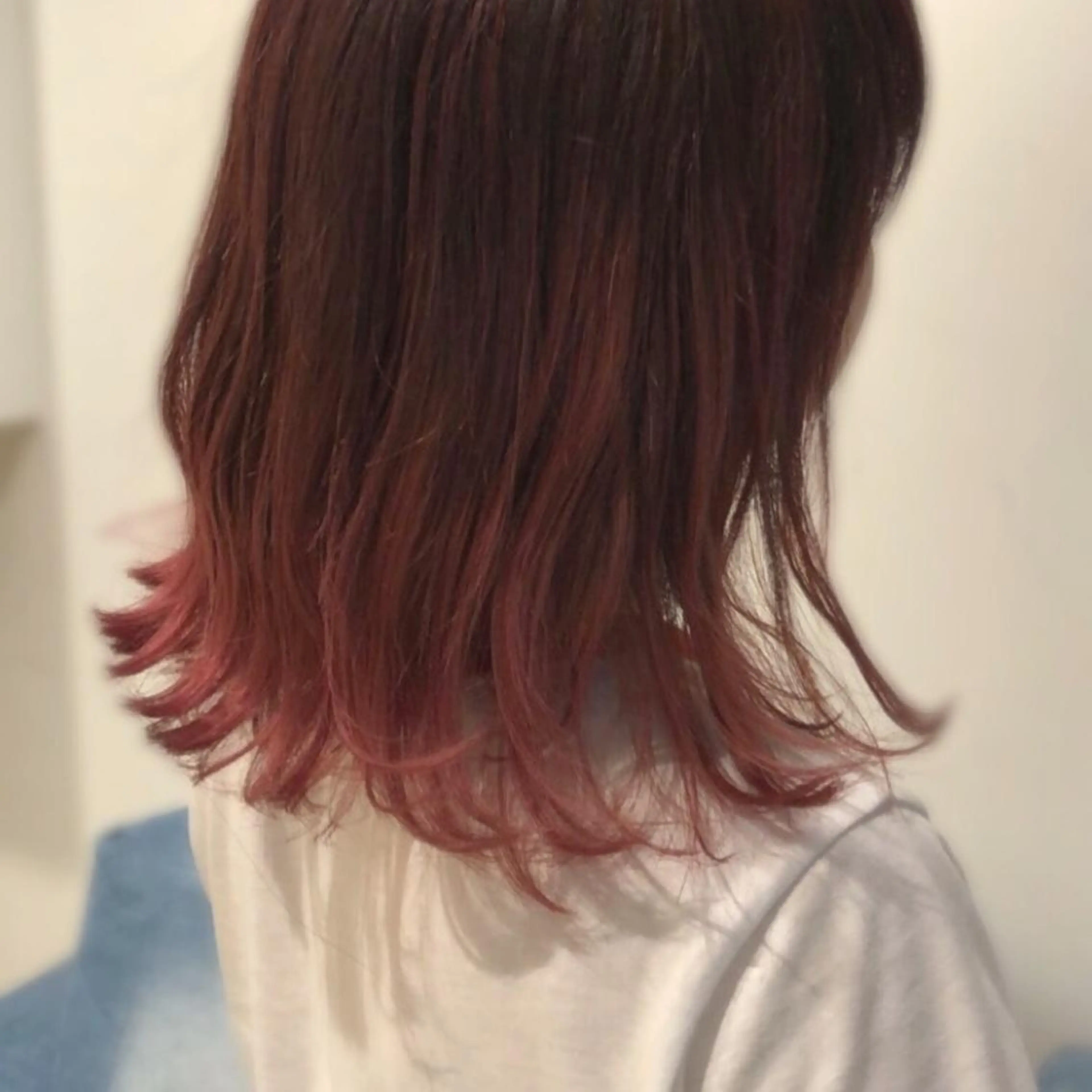 ミディアム カット ヘアカラー 南都 良太のヘアスタイル