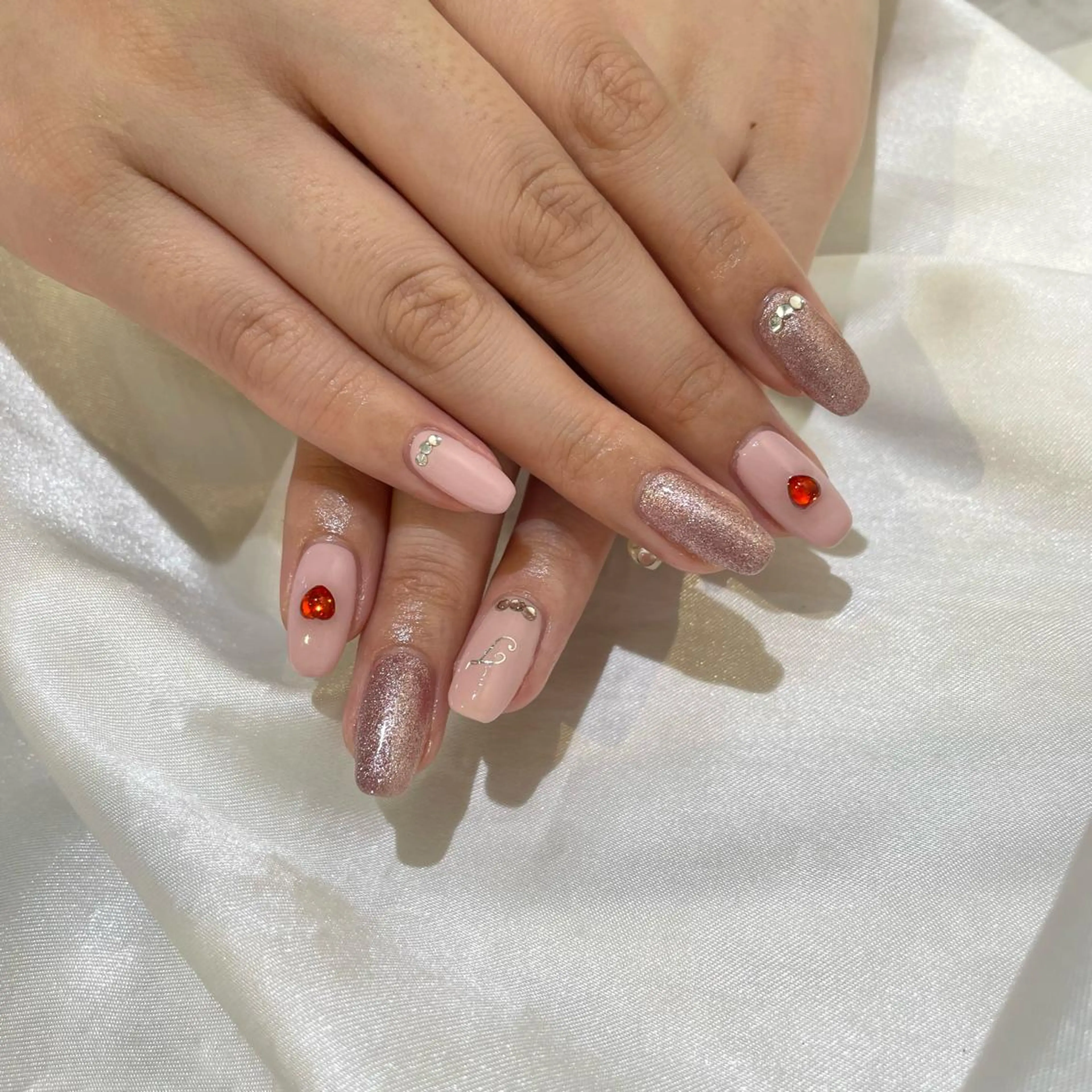 ネイル classic 新横浜所属・山田 暉のネイルデザイン