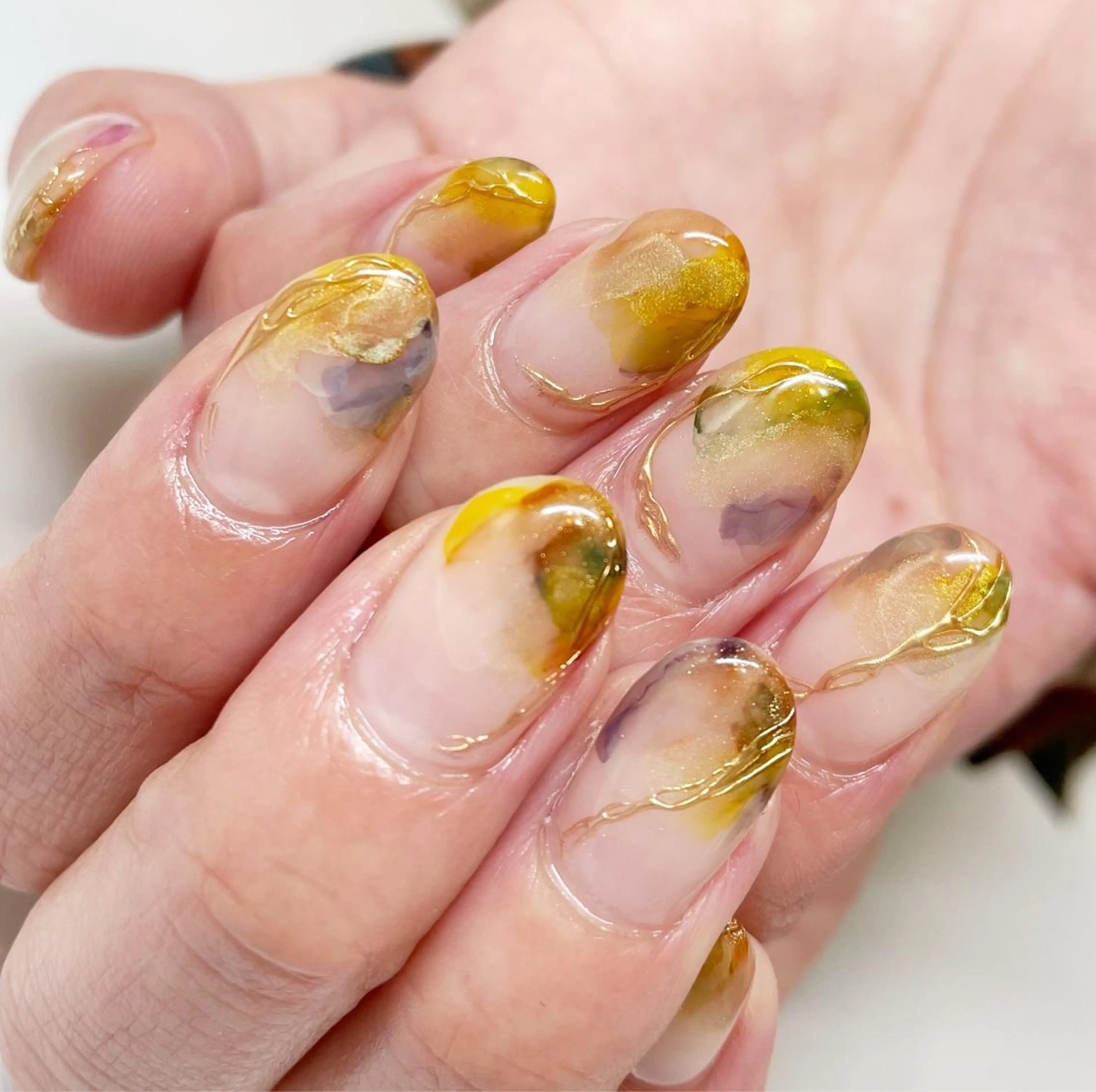 ネイル ミラーネイル 丁寧カウンセリング 個性派ネイルyukoのネイルデザイン