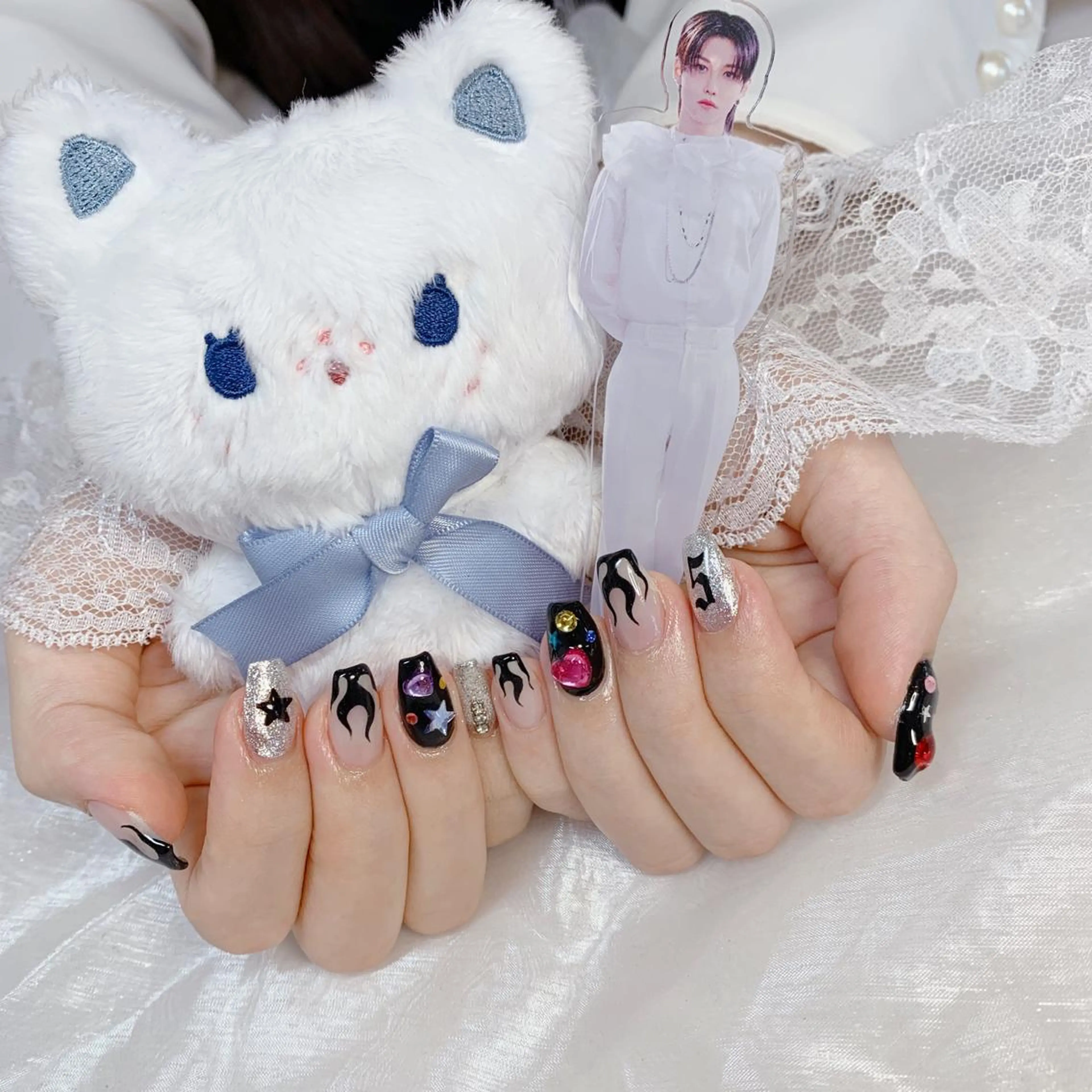 ネイル ハンドネイル La neige* yuki 🥯🍑のネイルデザイン