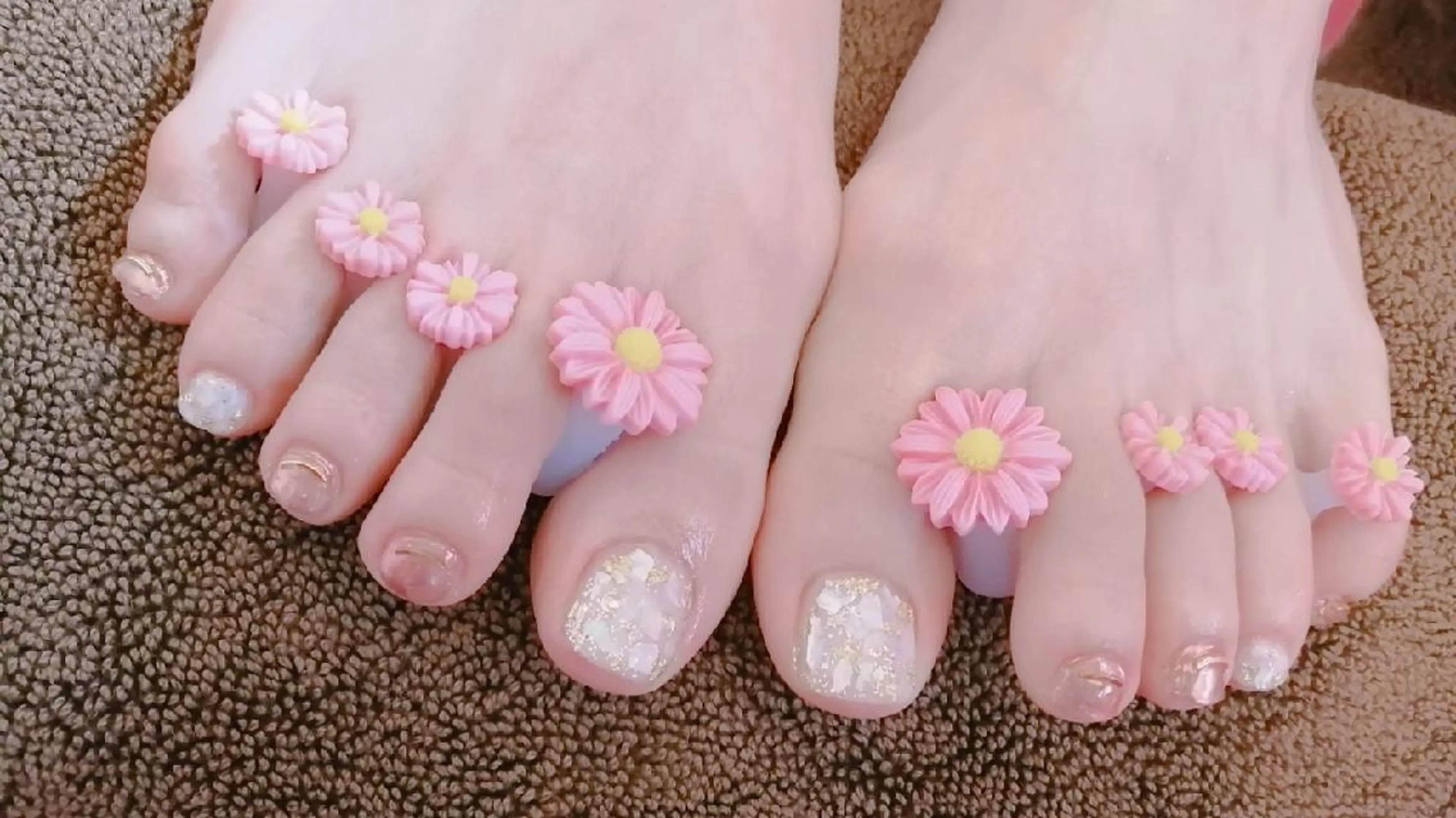 ネイル ミラーネイル ピンク フットネイル Nail Salon macherieのネイルデザイン