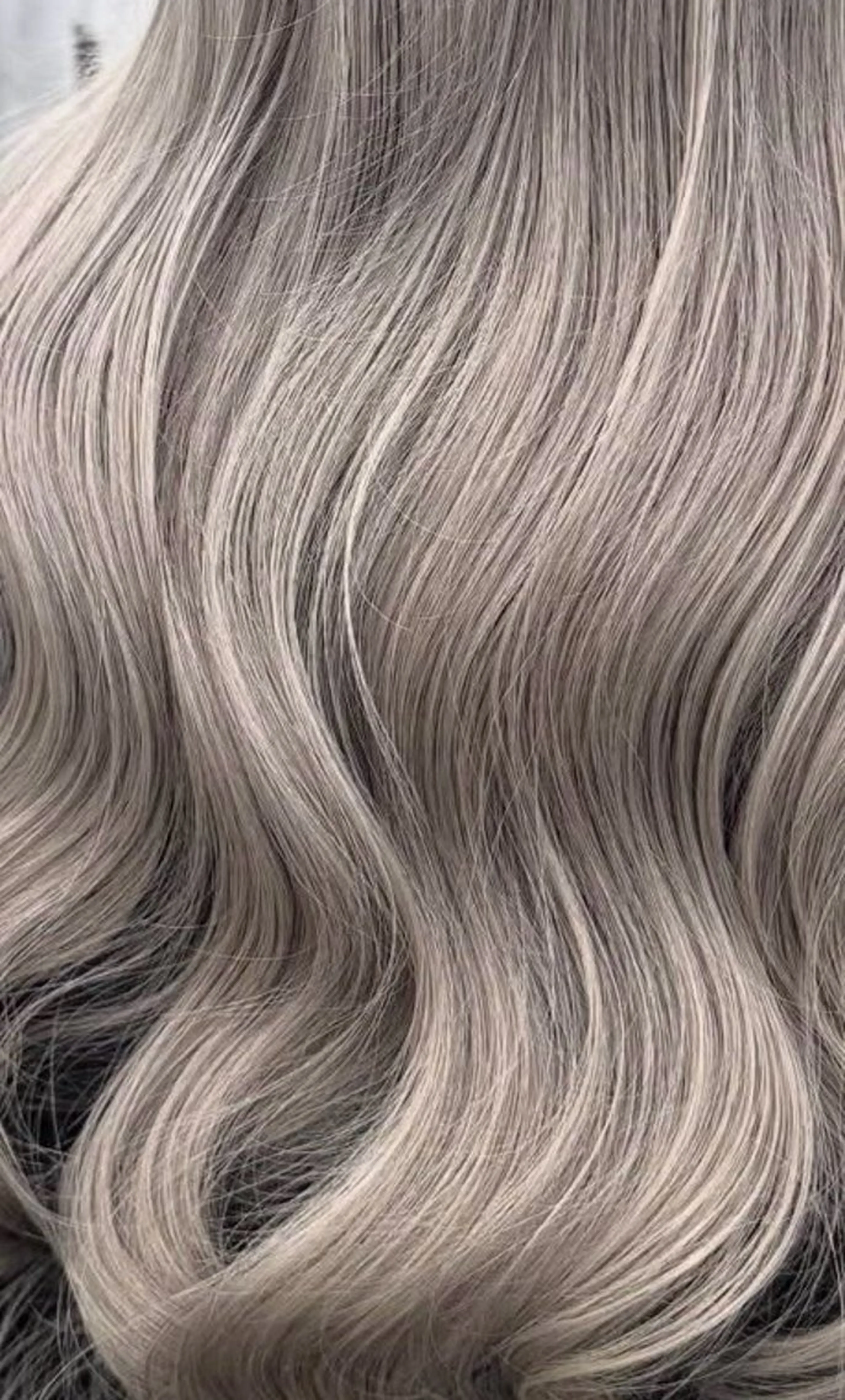 ダブルカラー➕9ステープ髪質改善トリートメント【２５歳以下限定】の写真