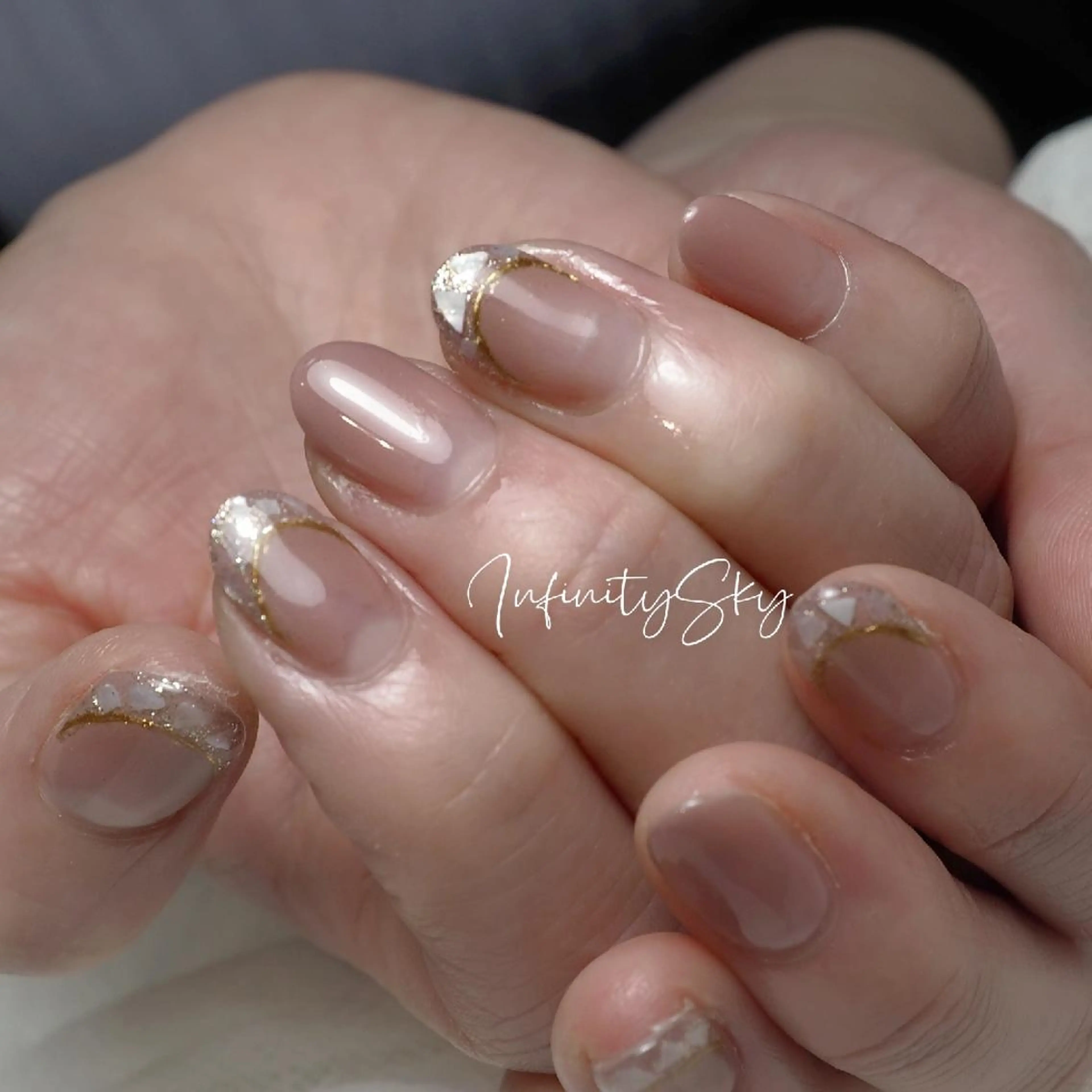 ネイル フレンチネイル シンプルネイル ハンドネイル infinity skyのネイルデザイン