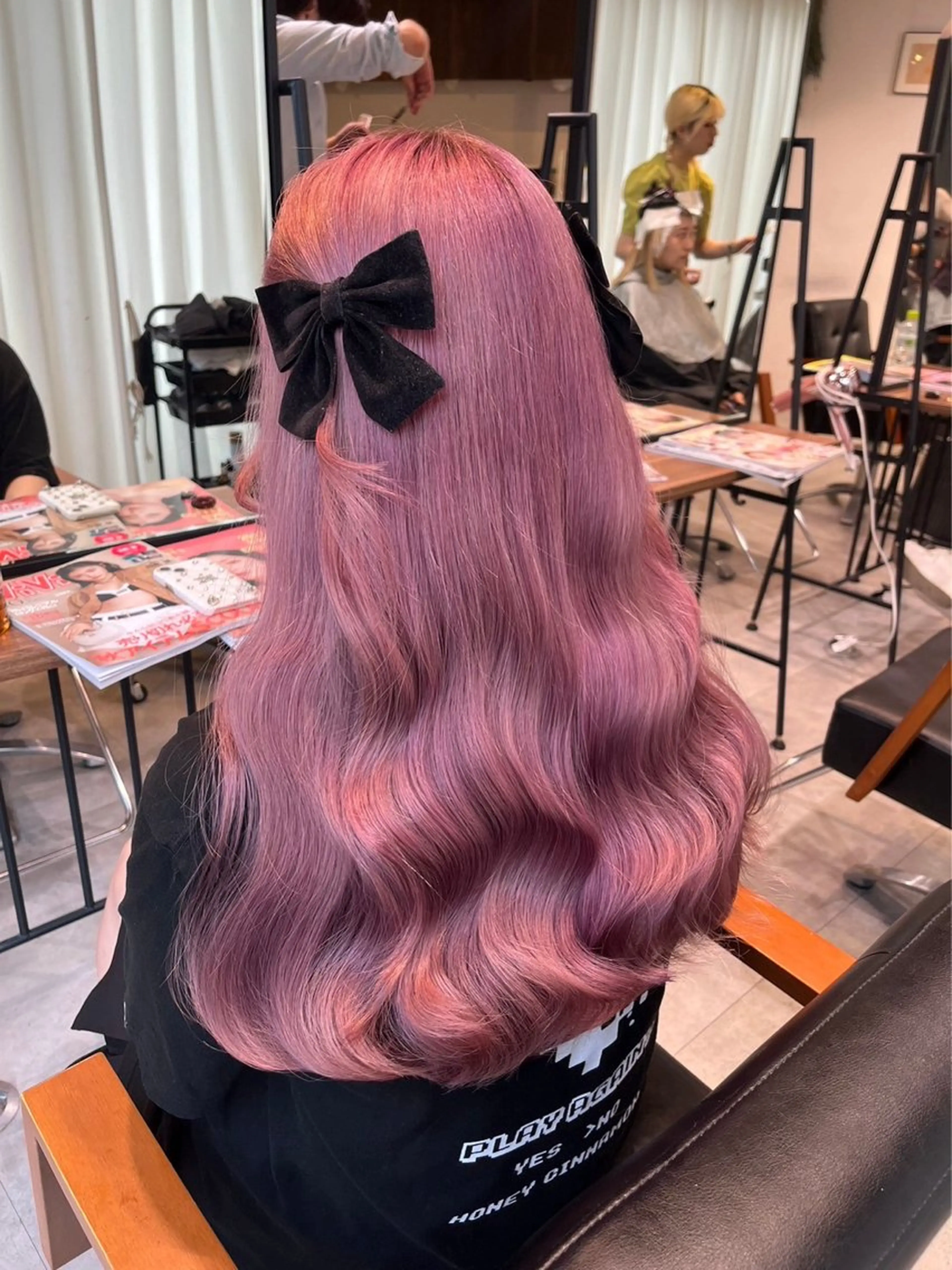 ロング カラー ブリーチ ピンクカラー ホワイトピンク ‎Lby home 🪽mikuのヘアスタイル