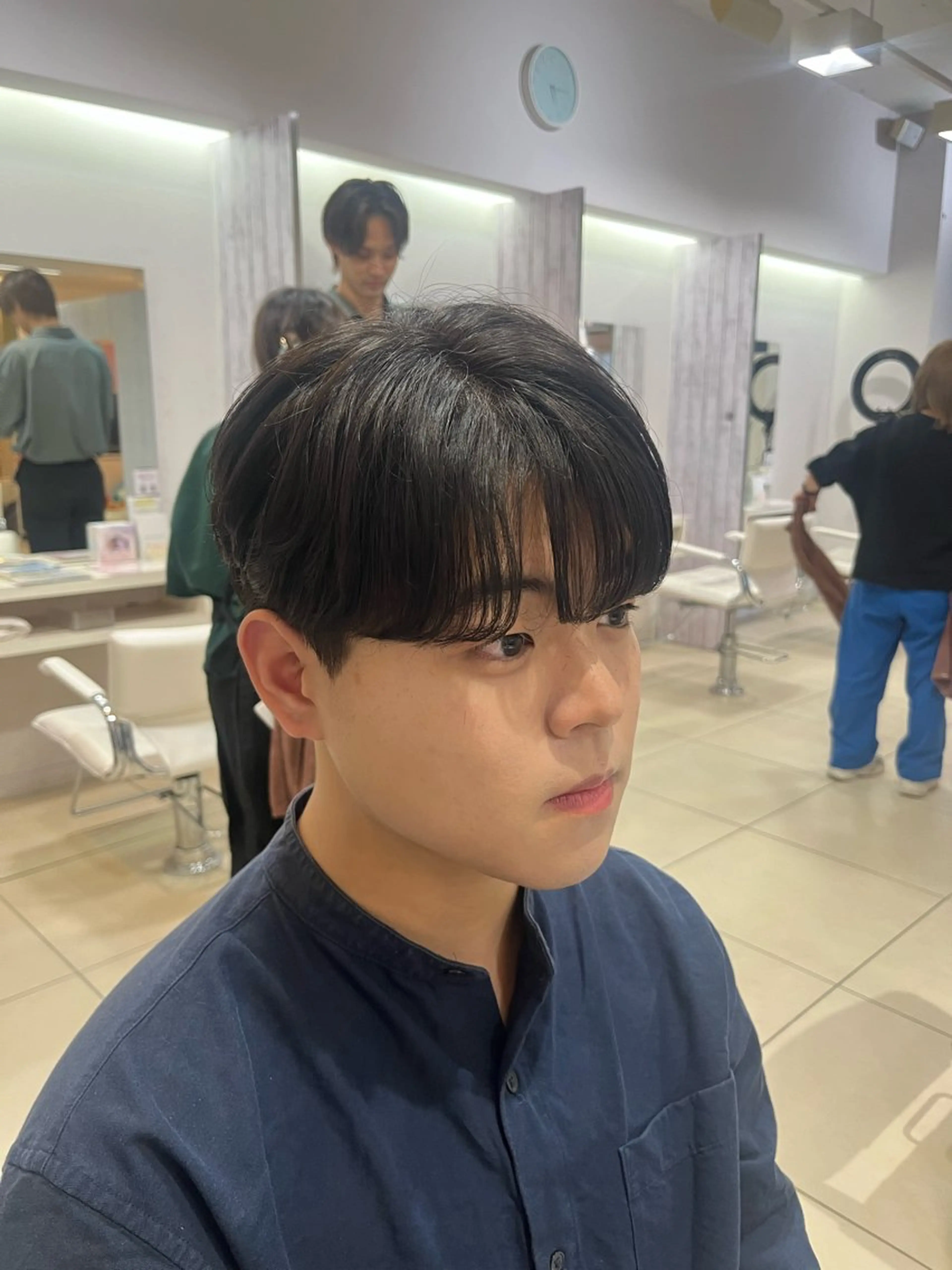 ショート パーマ メンズ ダウンパーマ マッシュ メンズパーマ シースルーマッシュ 韓国風メンズ/毛流れ ヘアなら須田龍世のヘアスタイル