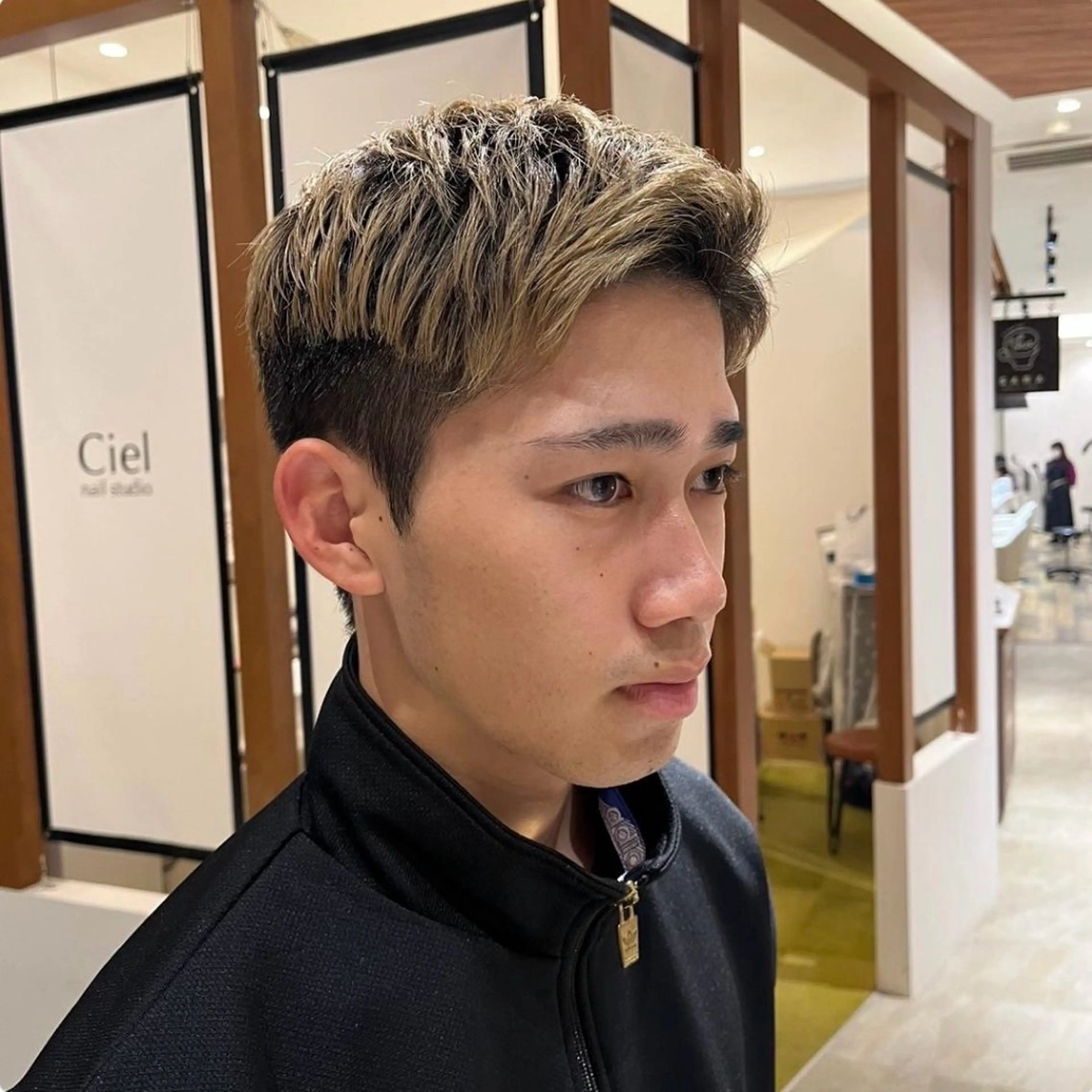 メンズ 冨田 綾のヘアスタイル