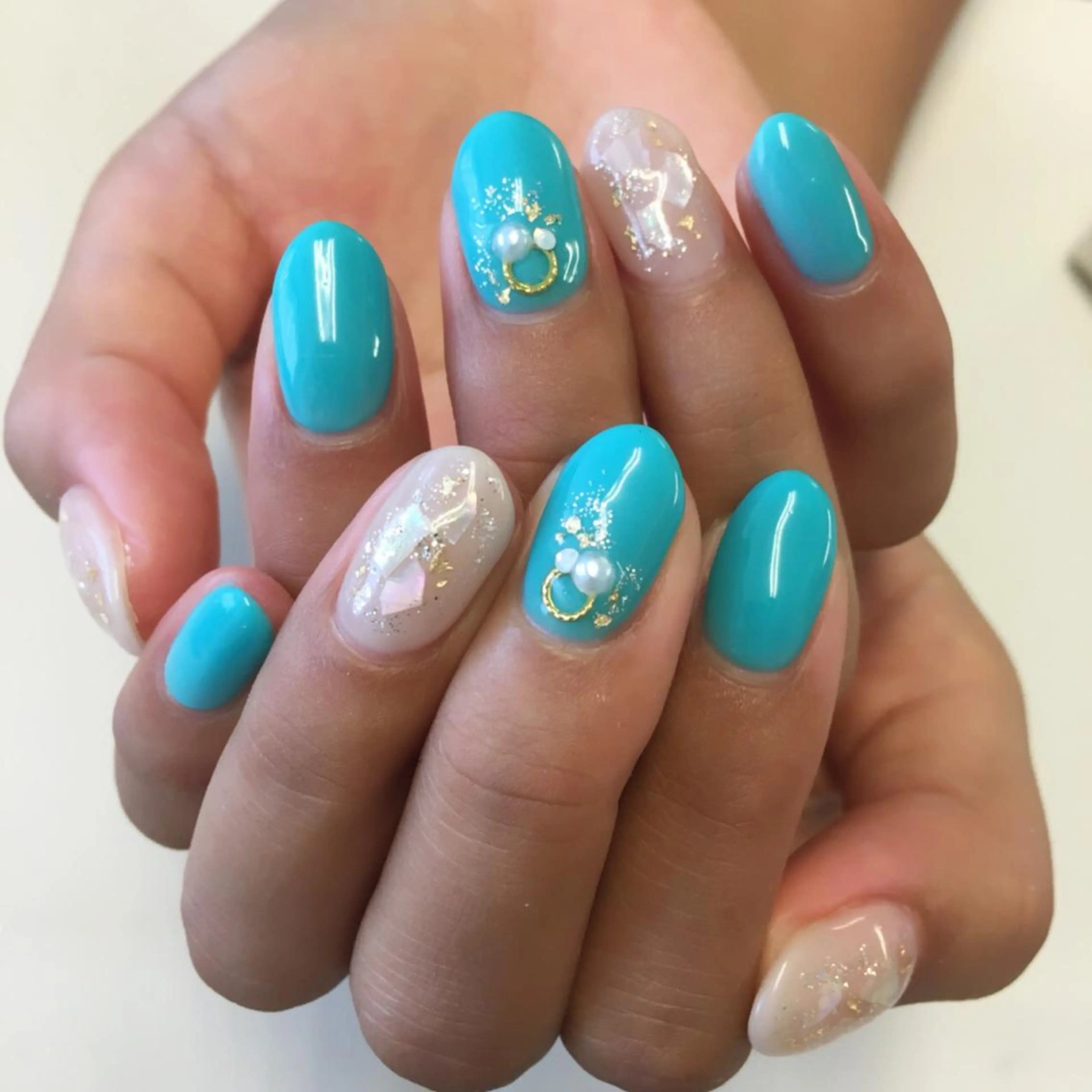 ネイル SHINE NAILのネイルデザイン