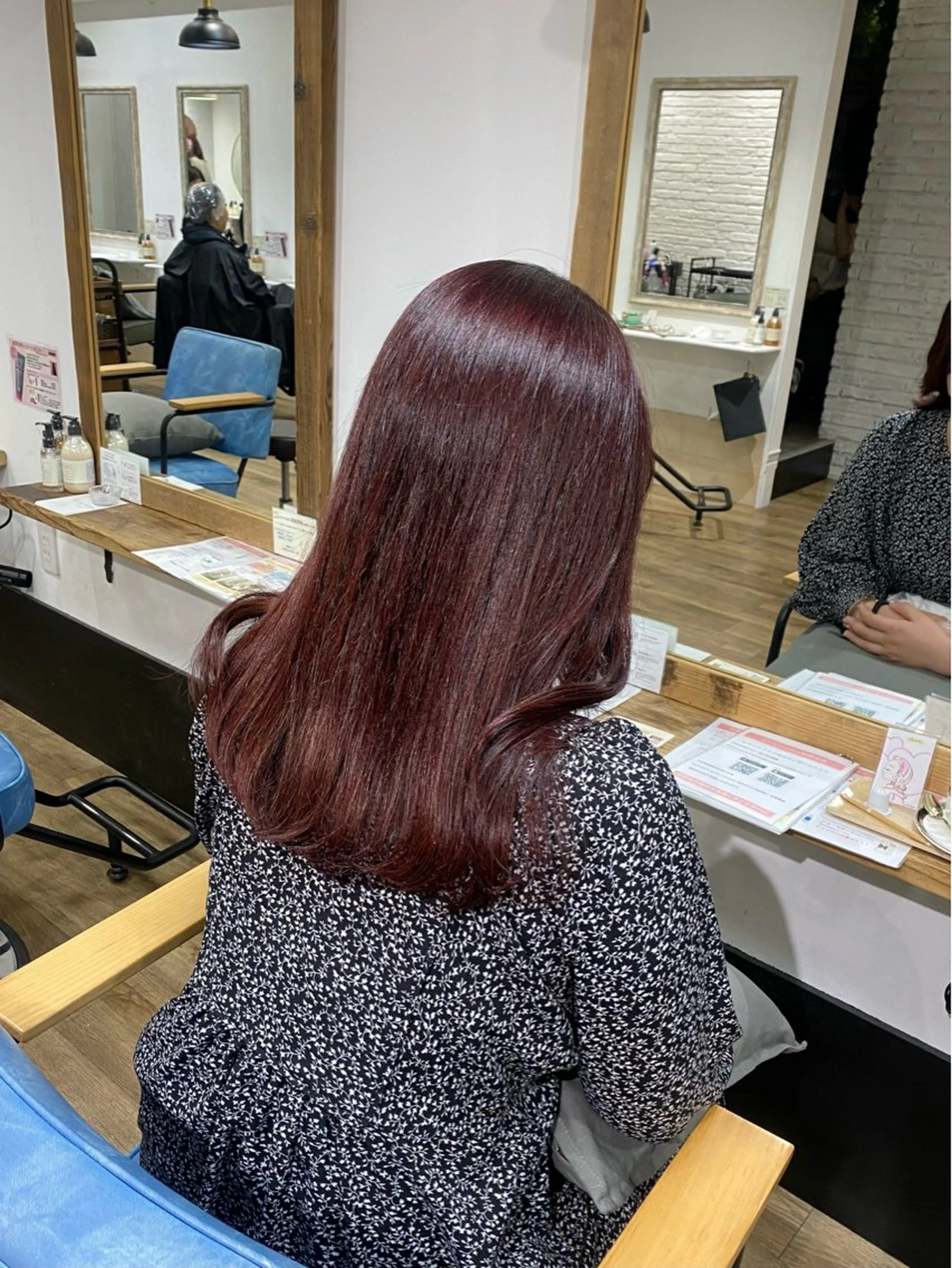 ロング カラー ヘアアレンジ ラベンダーカラー ピンクカラー ピンクラベンダー カット ヘアカラー トリートメント あおい 🍒暖色カラーのヘアスタイル