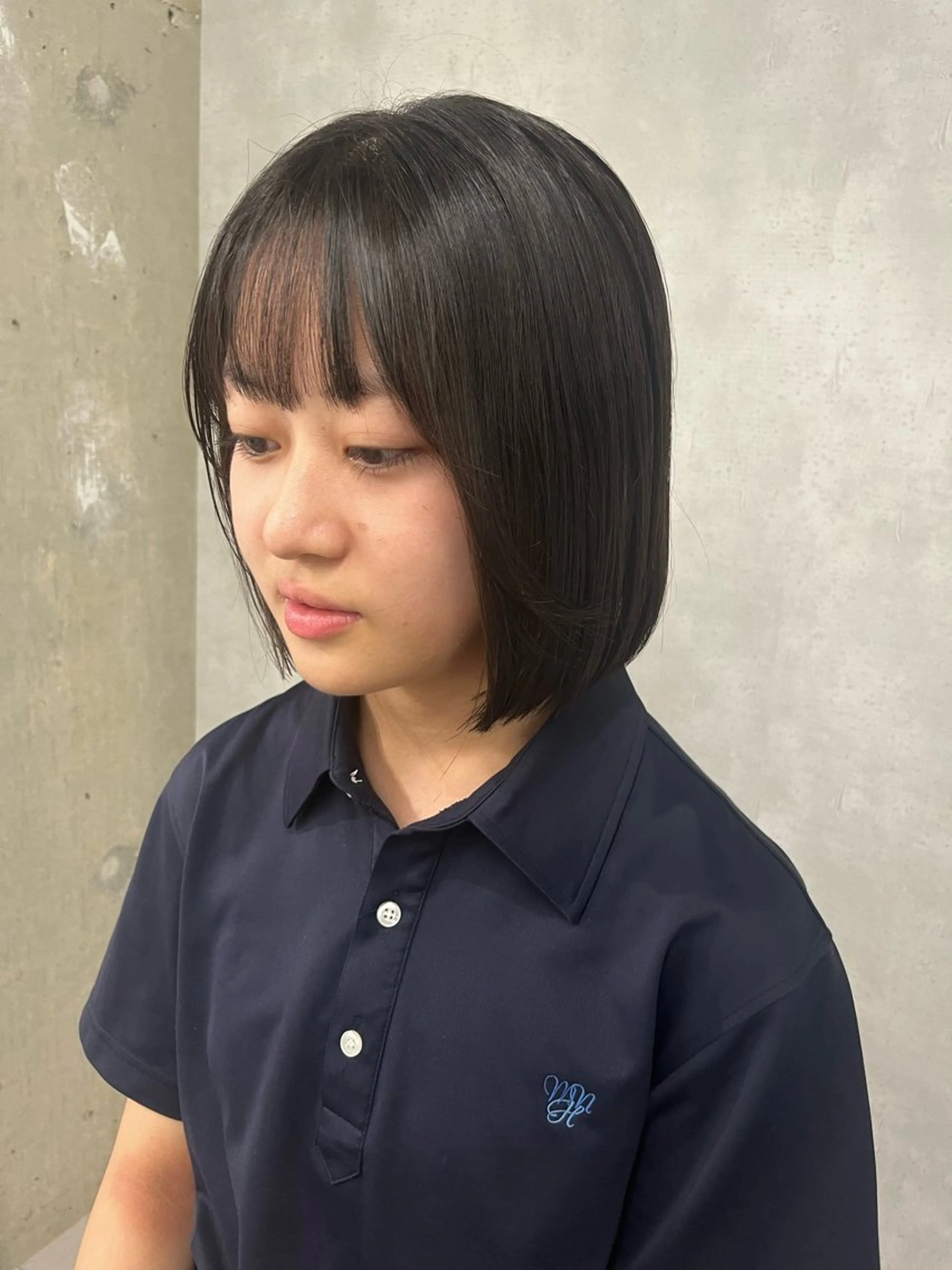 ミディアム ボブ anon Loemのヘアスタイル