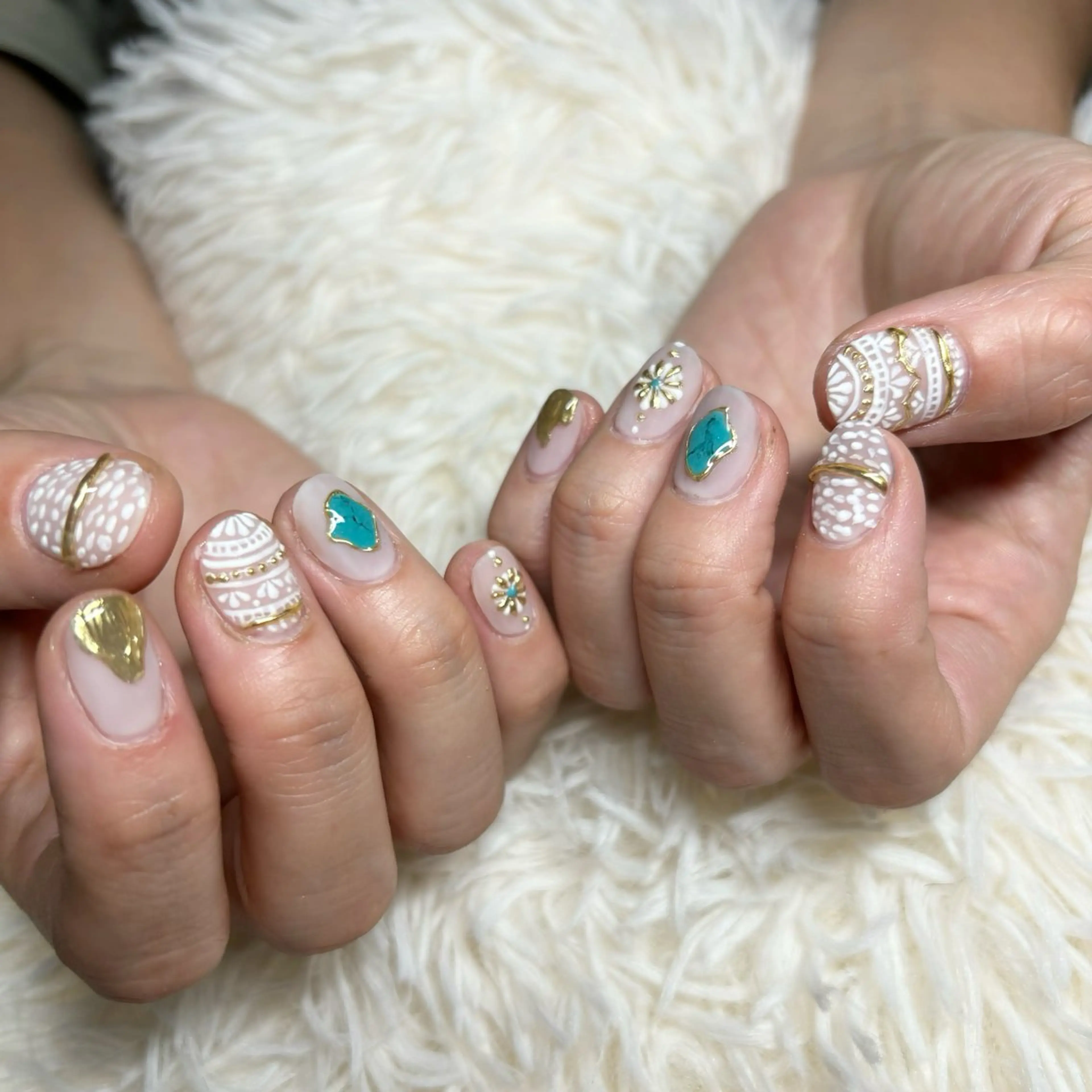 ネイル アートネイル 持ち込み ハンドネイル nail salon Ecrin所属・前島 稀歩のネイルデザイン