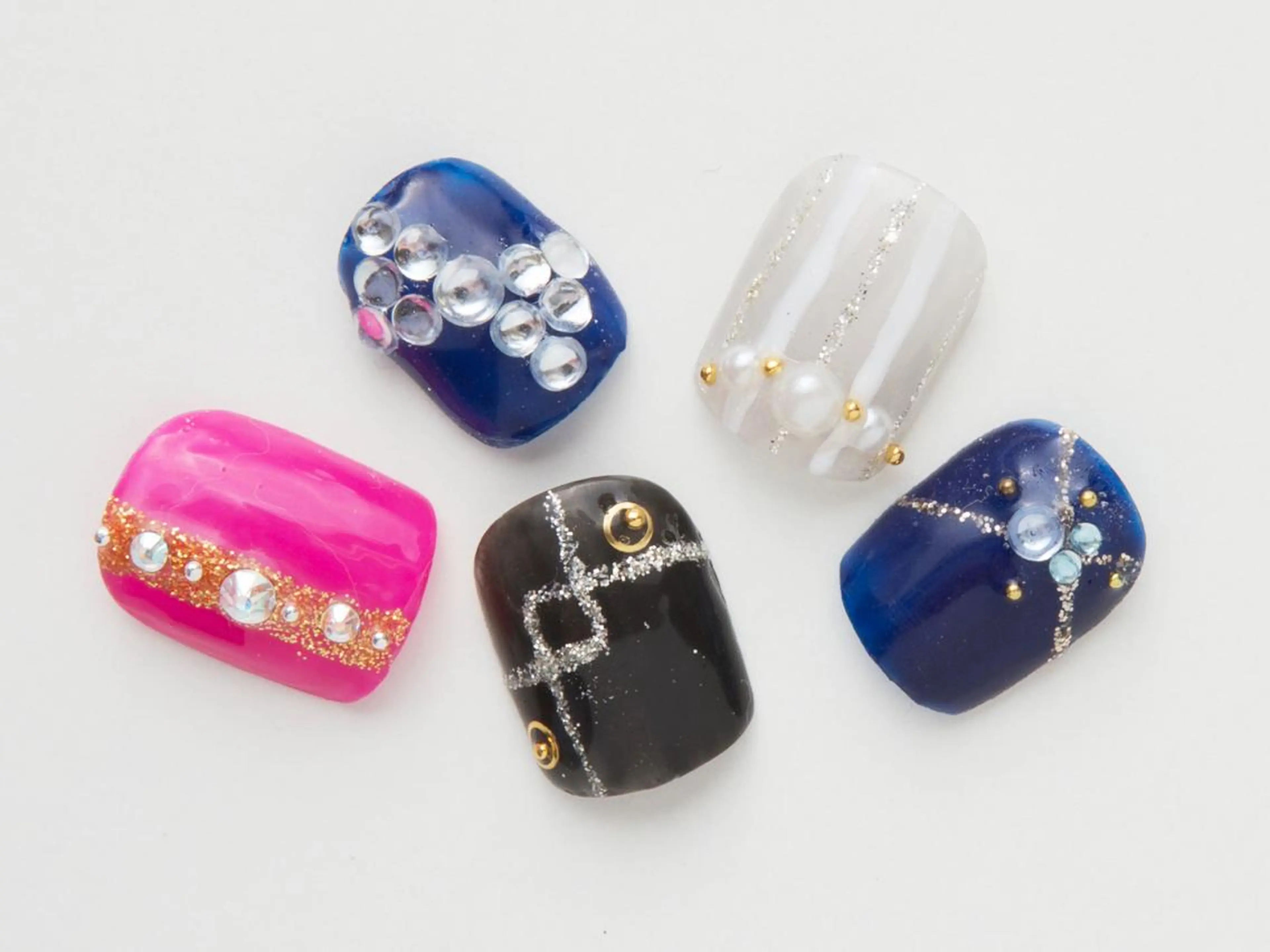 ネイル e.nail所属・和賀井 恵理のネイルデザイン