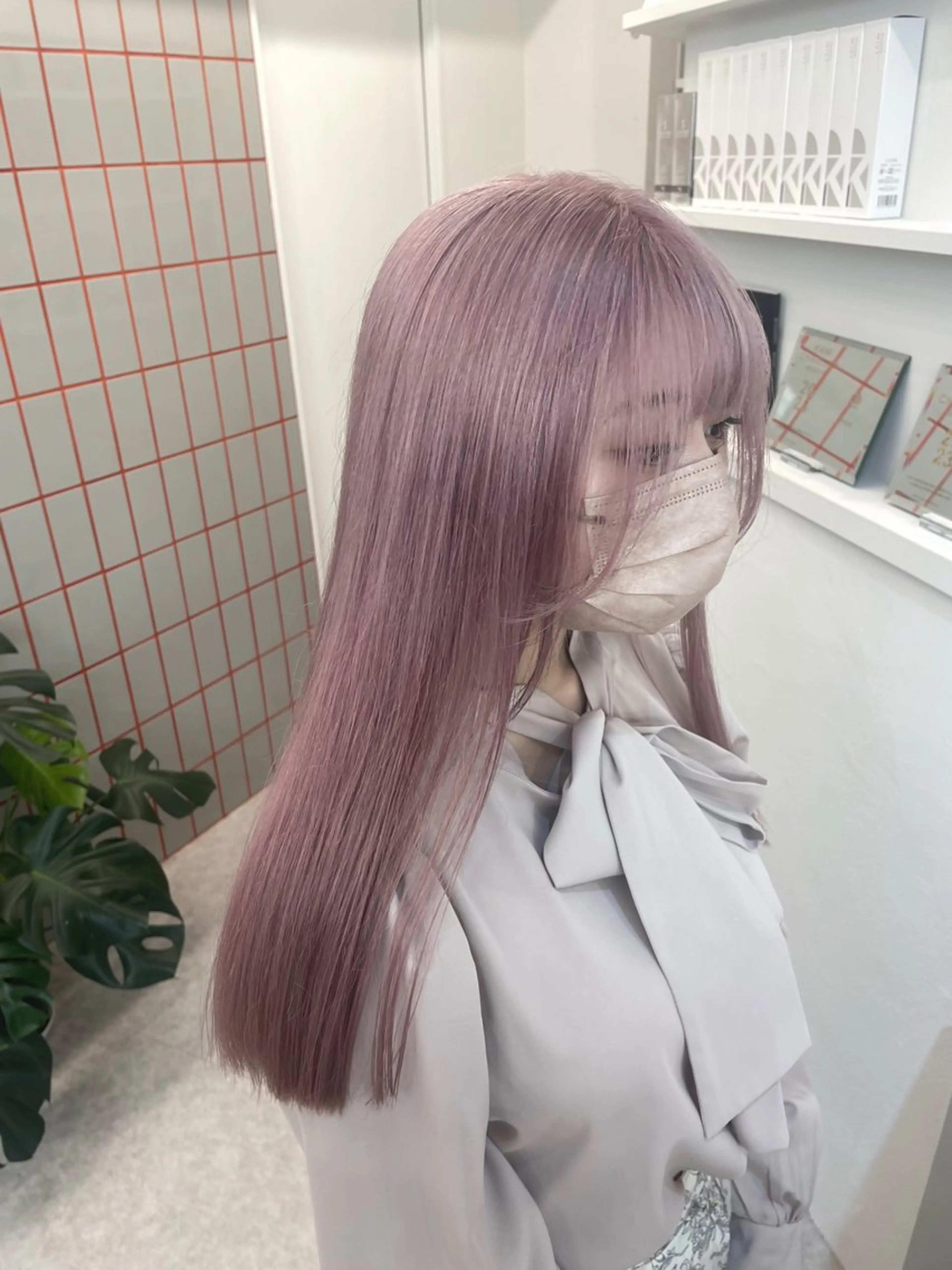 ロング 韓国ハイトーン🦋 hikariのヘアスタイル