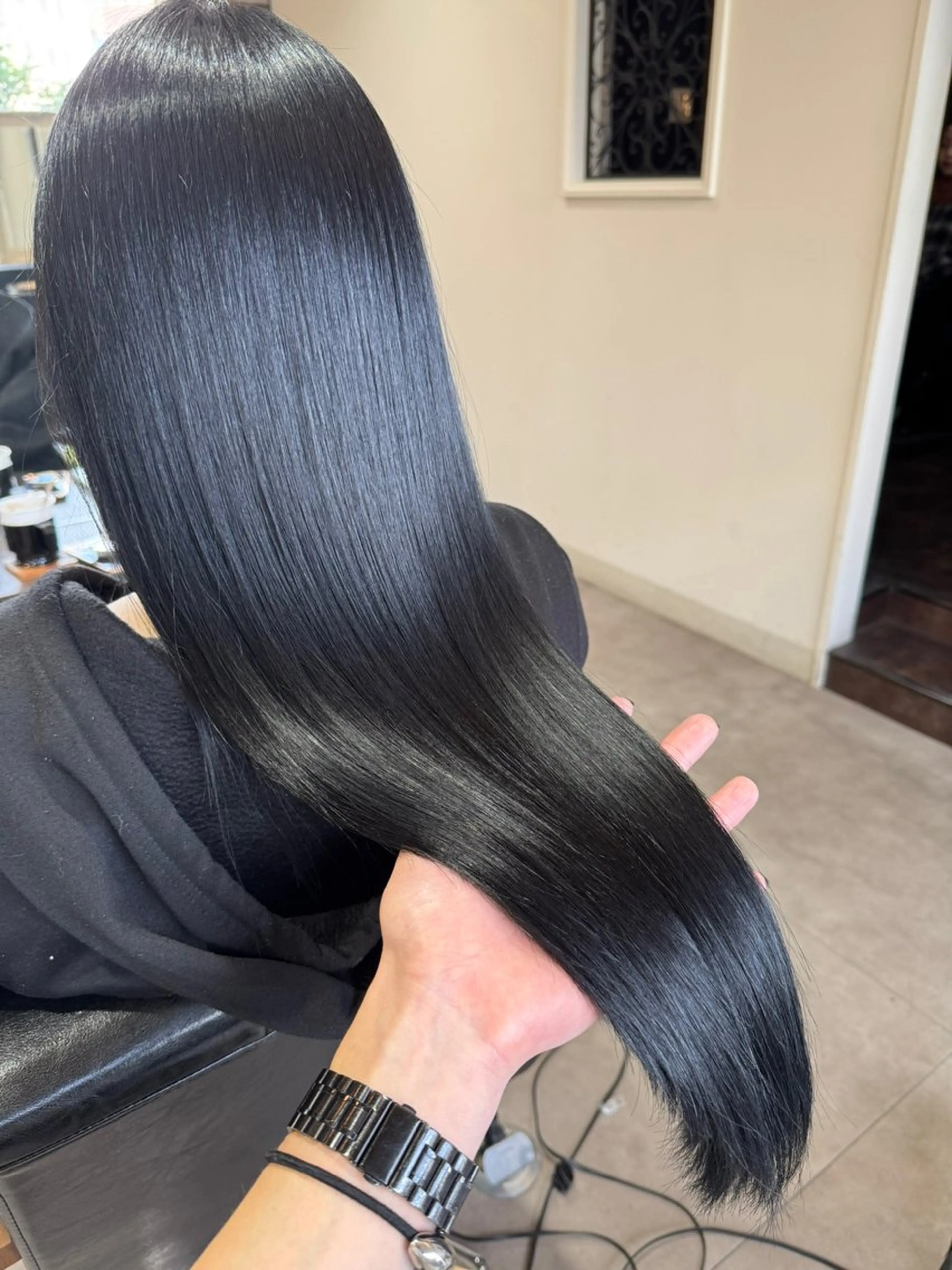 ロング カラー カット ヘアカラー トリートメント Uni.所属・地毛風ストレート/ 髪質改善/榎本流行のヘアスタイル
