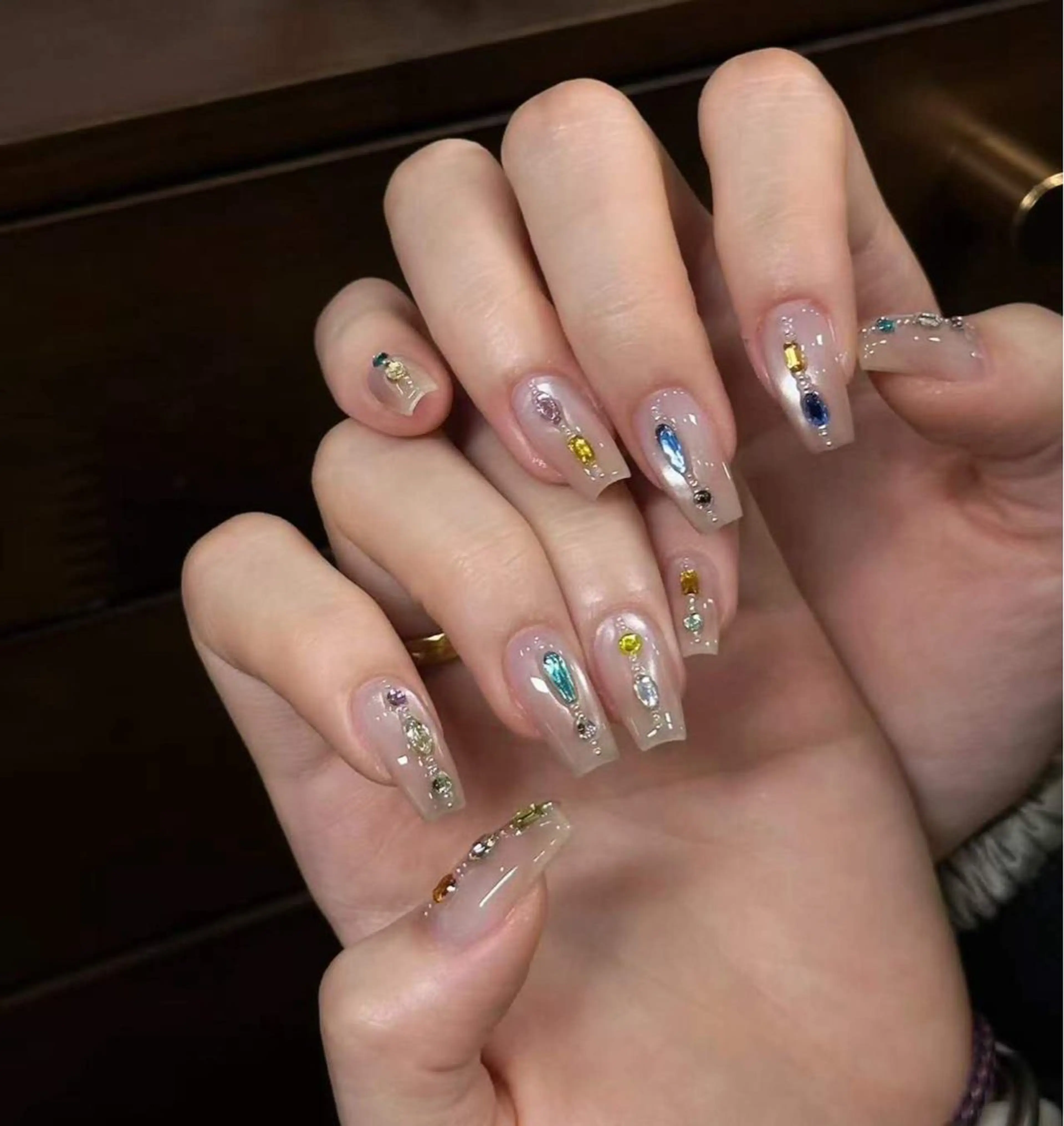 ネイル オーロラネイル フラワーネイル フットネイル フレンチネイル ジェルネイル ハンドネイル BabyYouMi ねねのネイルデザイン