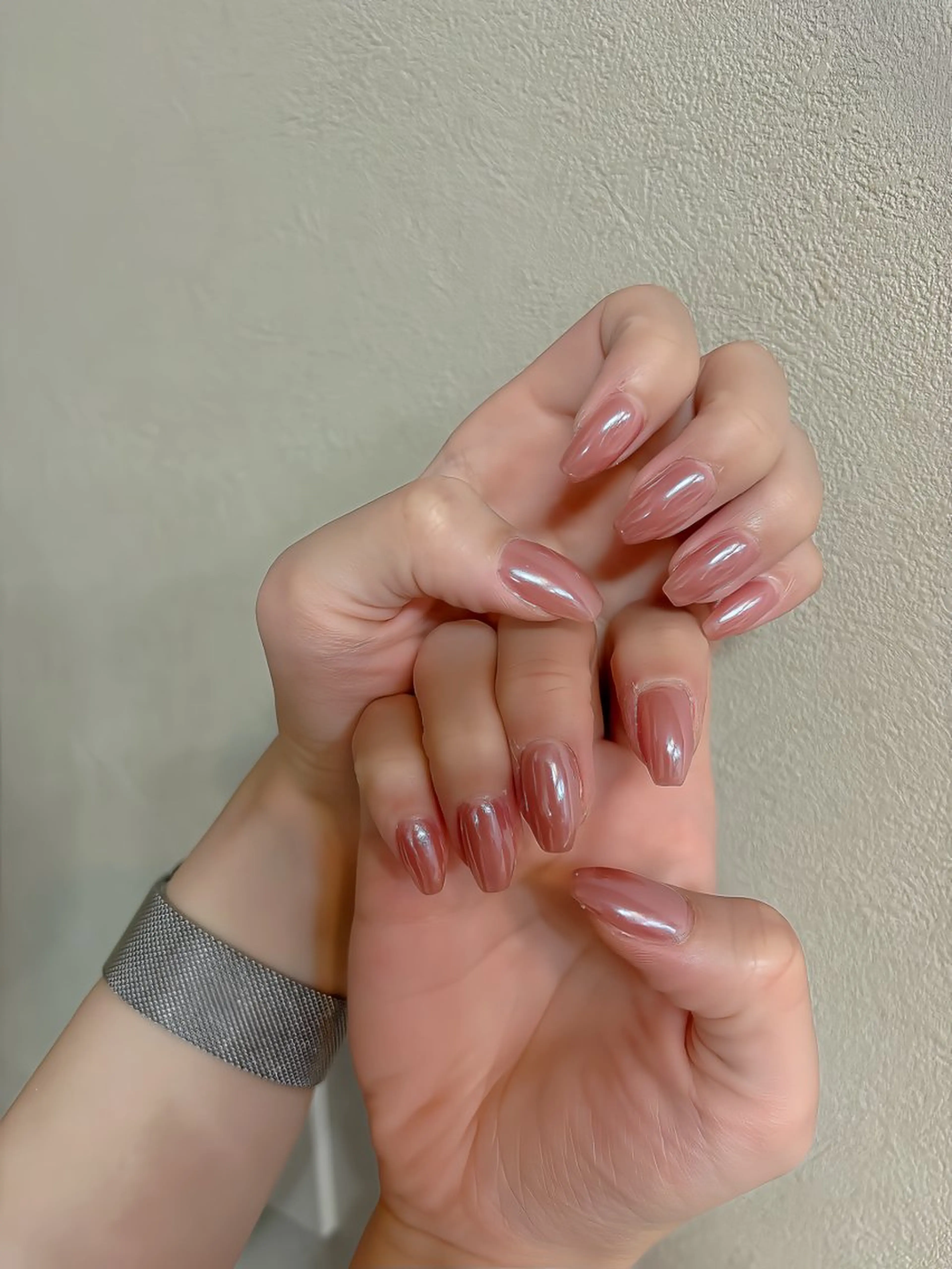 ネイル オーロラネイル オフィスネイル ピンク シンプルネイル ハンドネイル 🎀NAIL🎀 AI🪄︎︎◝✩のネイルデザイン