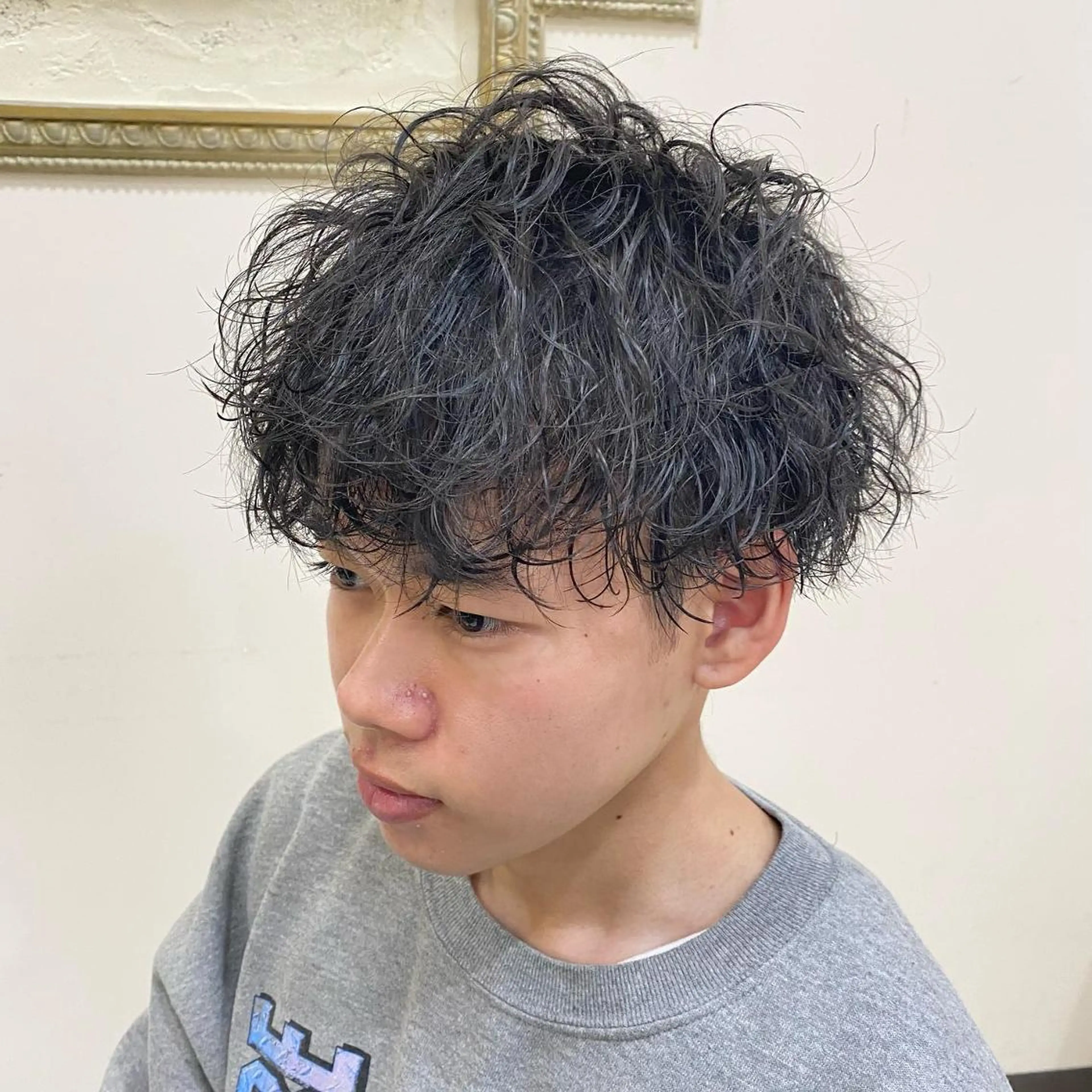 パーマ メンズ フェードカット メンズパーマ プードルパーマ メンズツイストパーマ ツイストスパイラルパーマ 年間2000名担当◎ パーマ職人/仲原佑樹のヘアスタイル