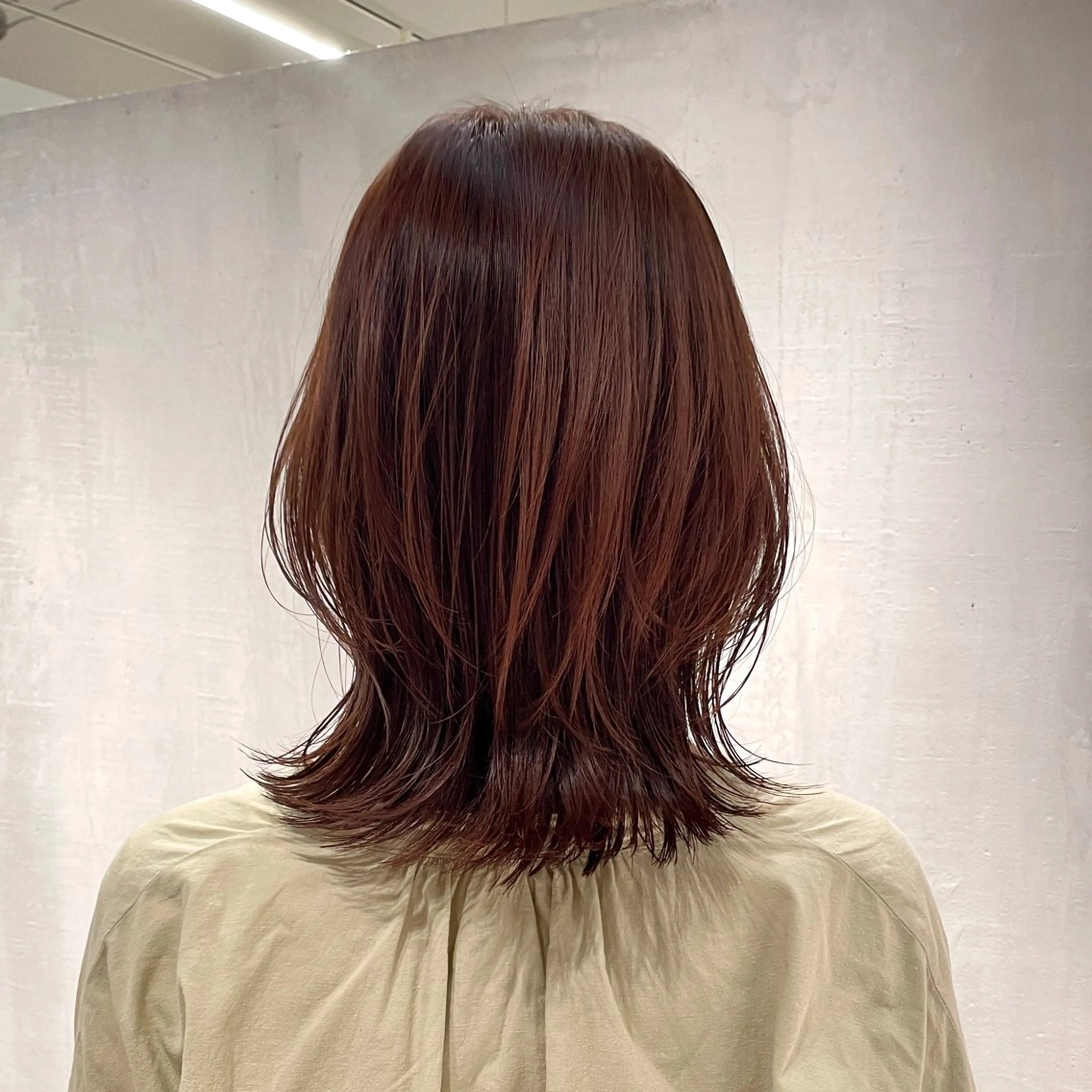 ミディアム カラー ハイトーンカラー オレンジ くびれヘア 外ハネヘア ヘアカラー トリートメント DX SHARE SALON所属・matka白髪ぼかし 大人ヘア/KEIKOのヘアスタイル