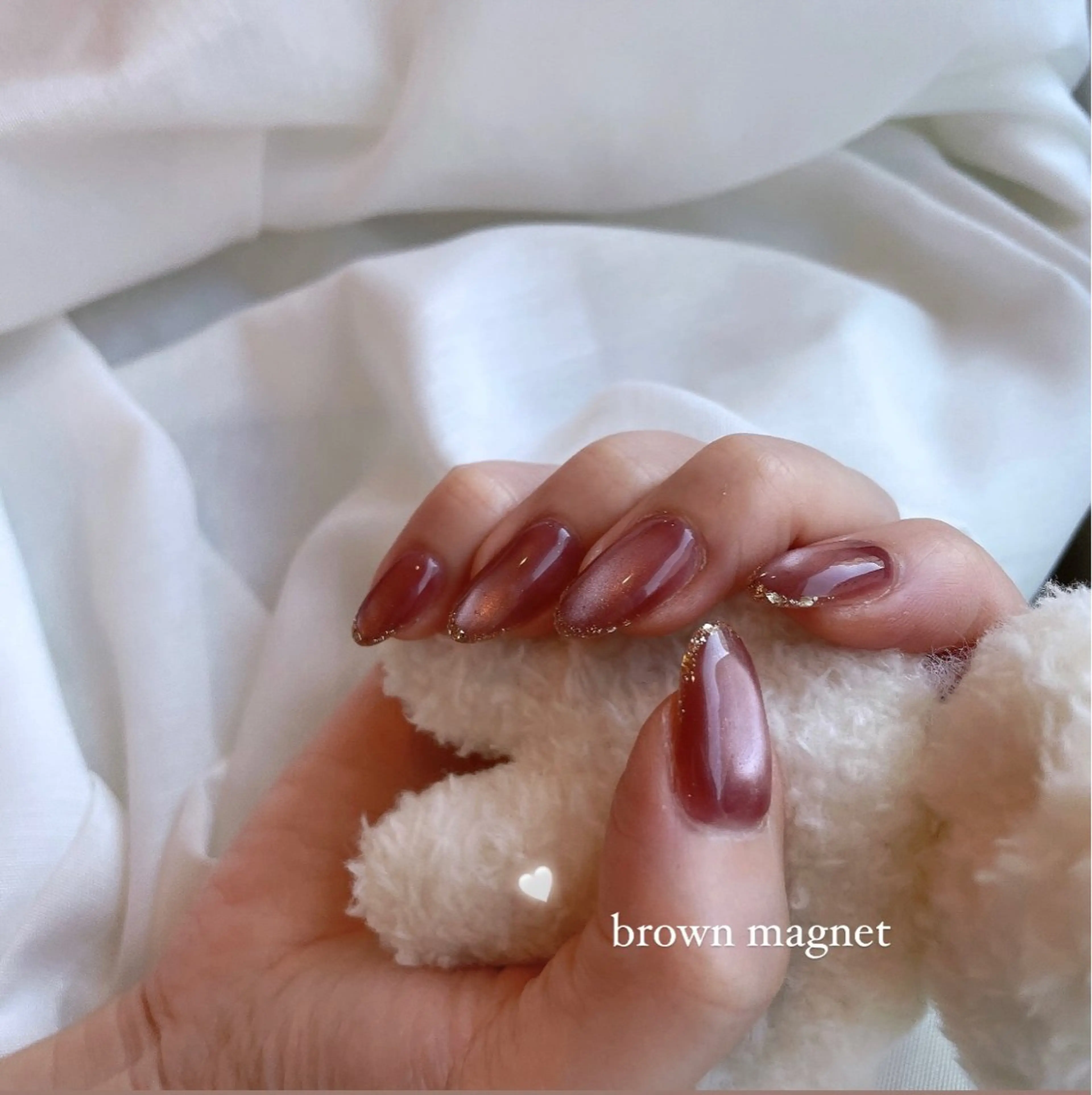 ネイル マグネットネイル 赤色 Rich+nail Mayuのネイルデザイン