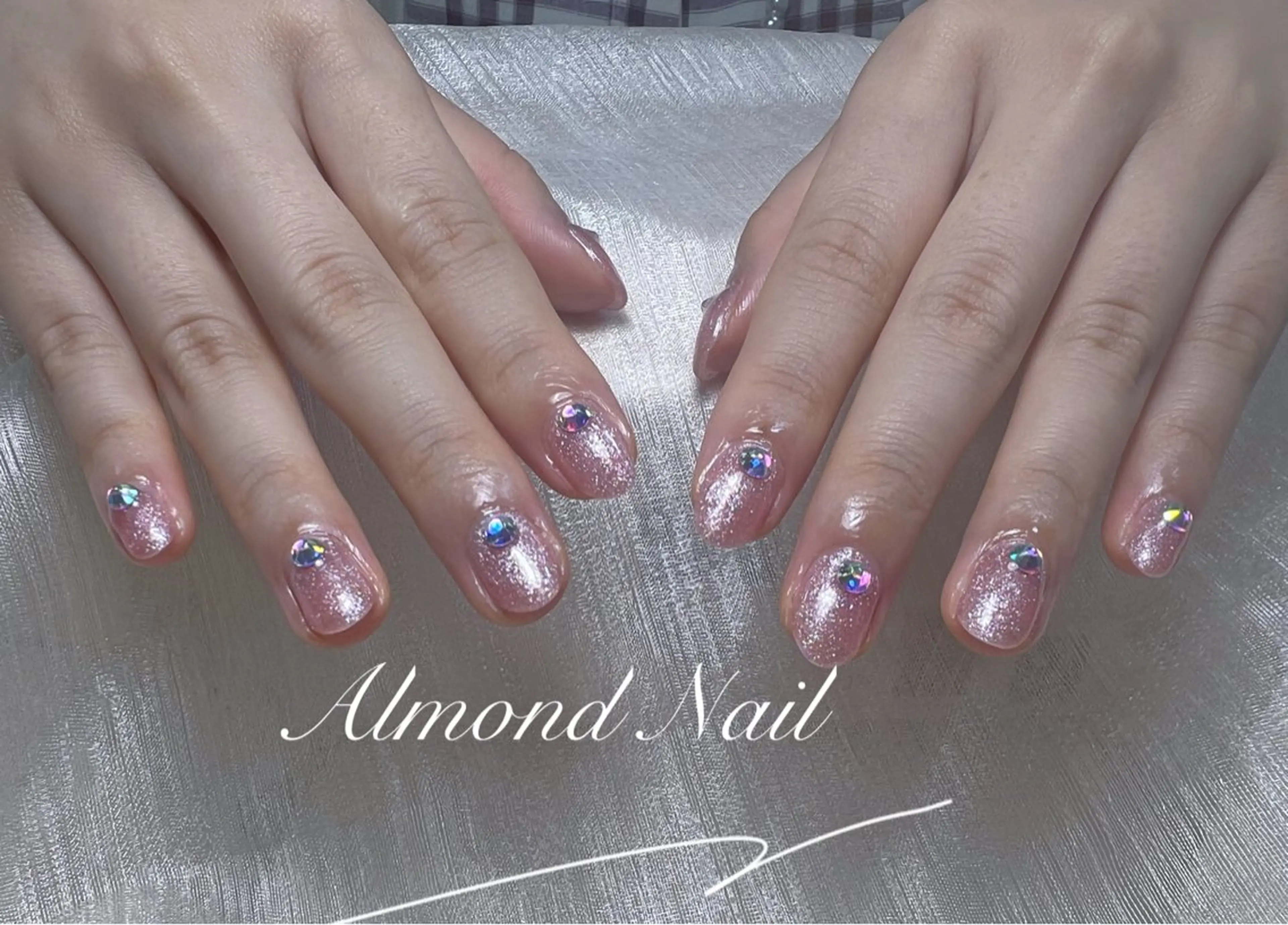 ネイル ハンドネイル Almond Nail 亀戸のネイルデザイン